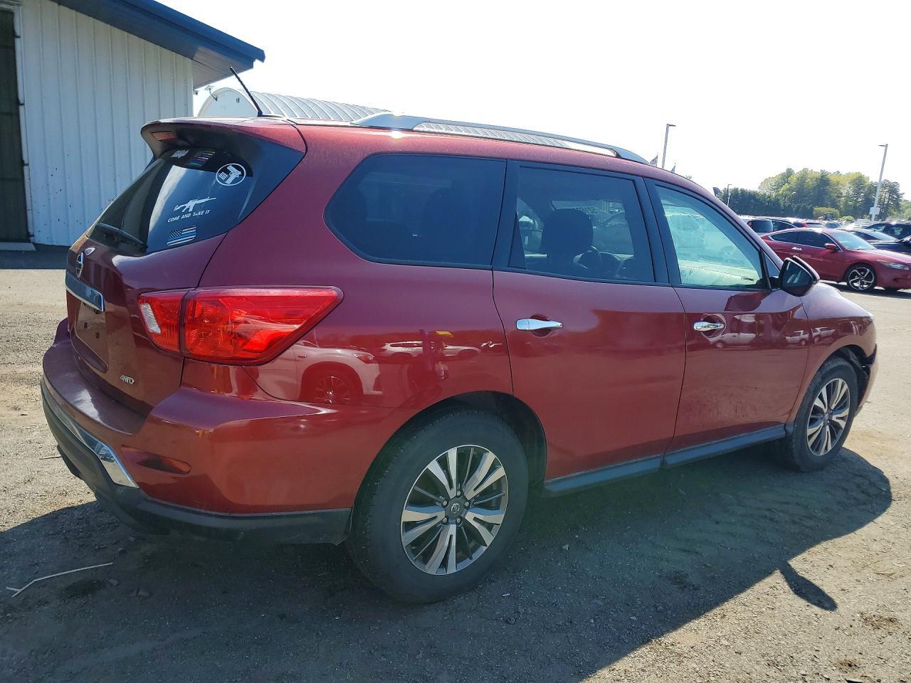 NISSAN PATHFINDER