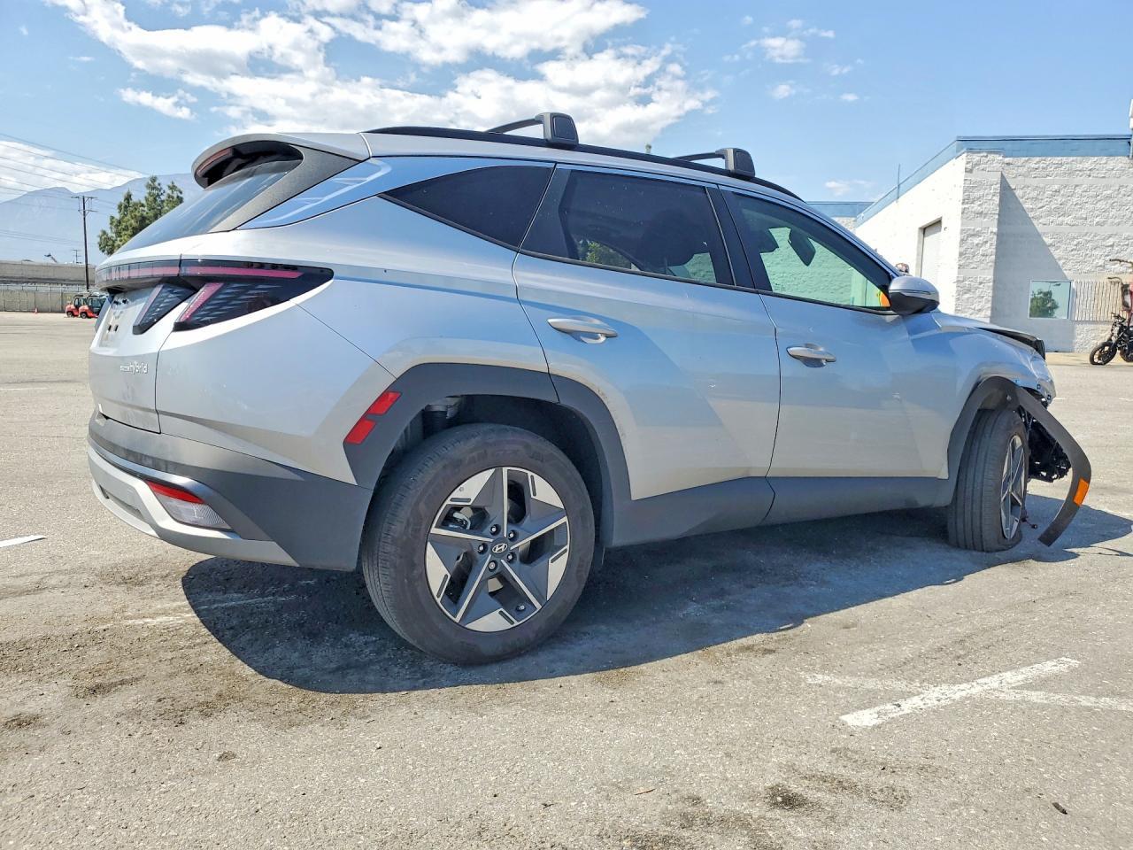 2025 HYUNDAI TUCSON HYBRID — фото 3