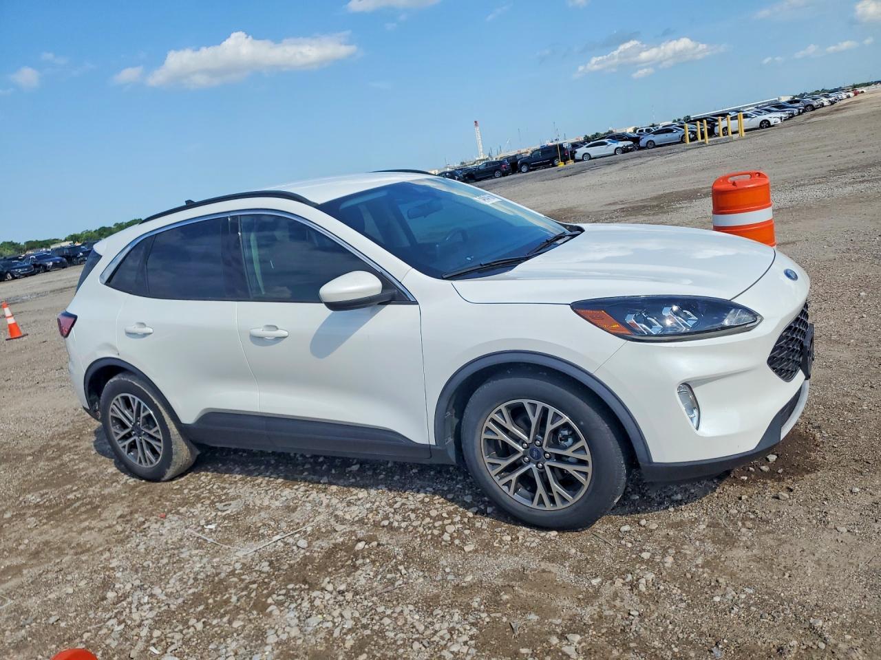2020 FORD ESCAPE — фото 4