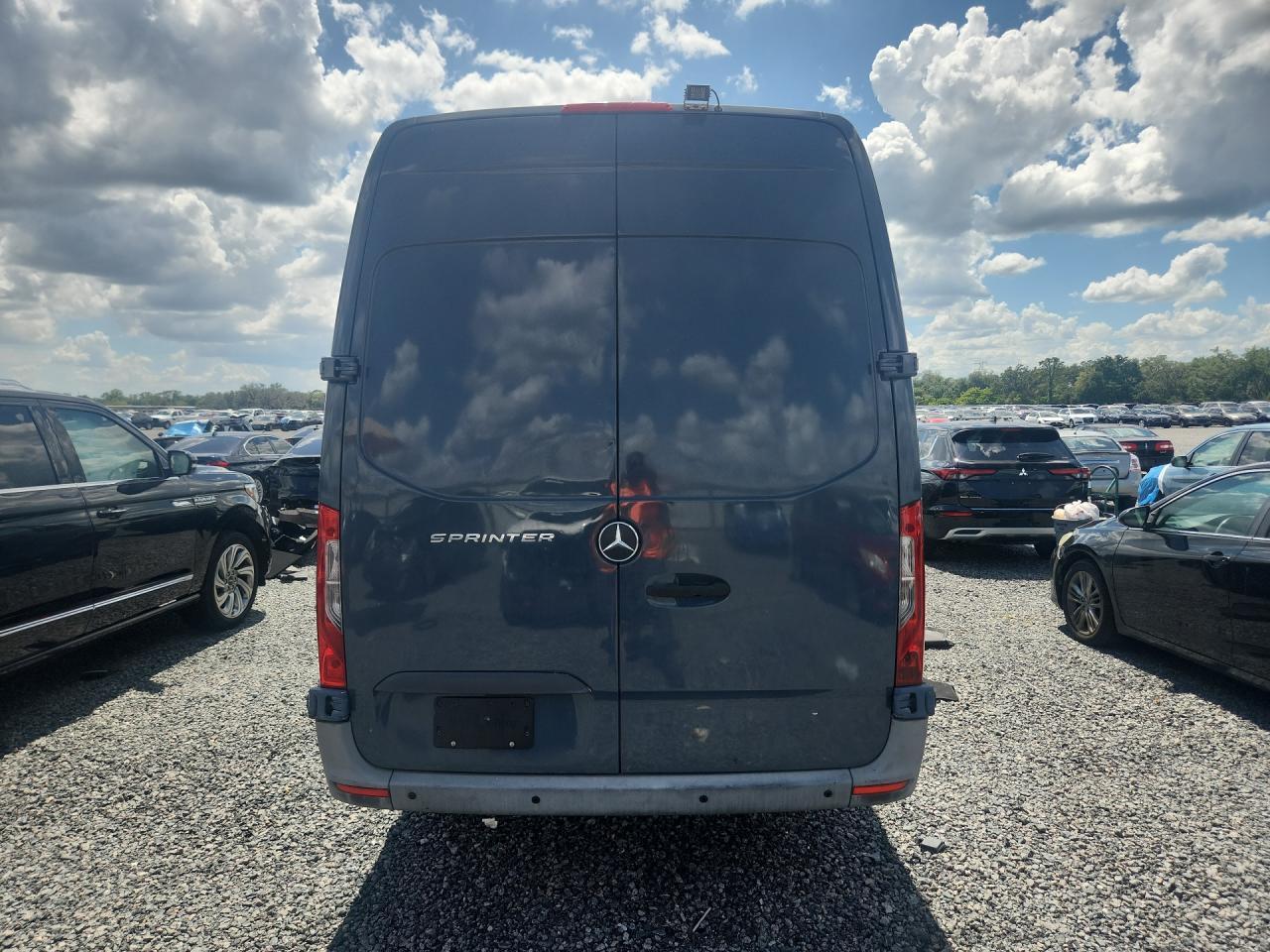 MERCEDES-BENZ SPRINTER