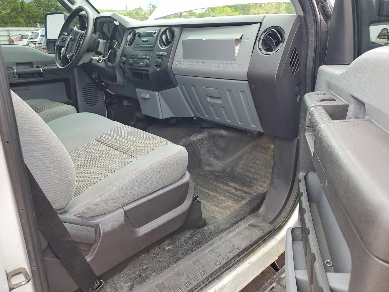 2015 FORD F-250 — фото 8