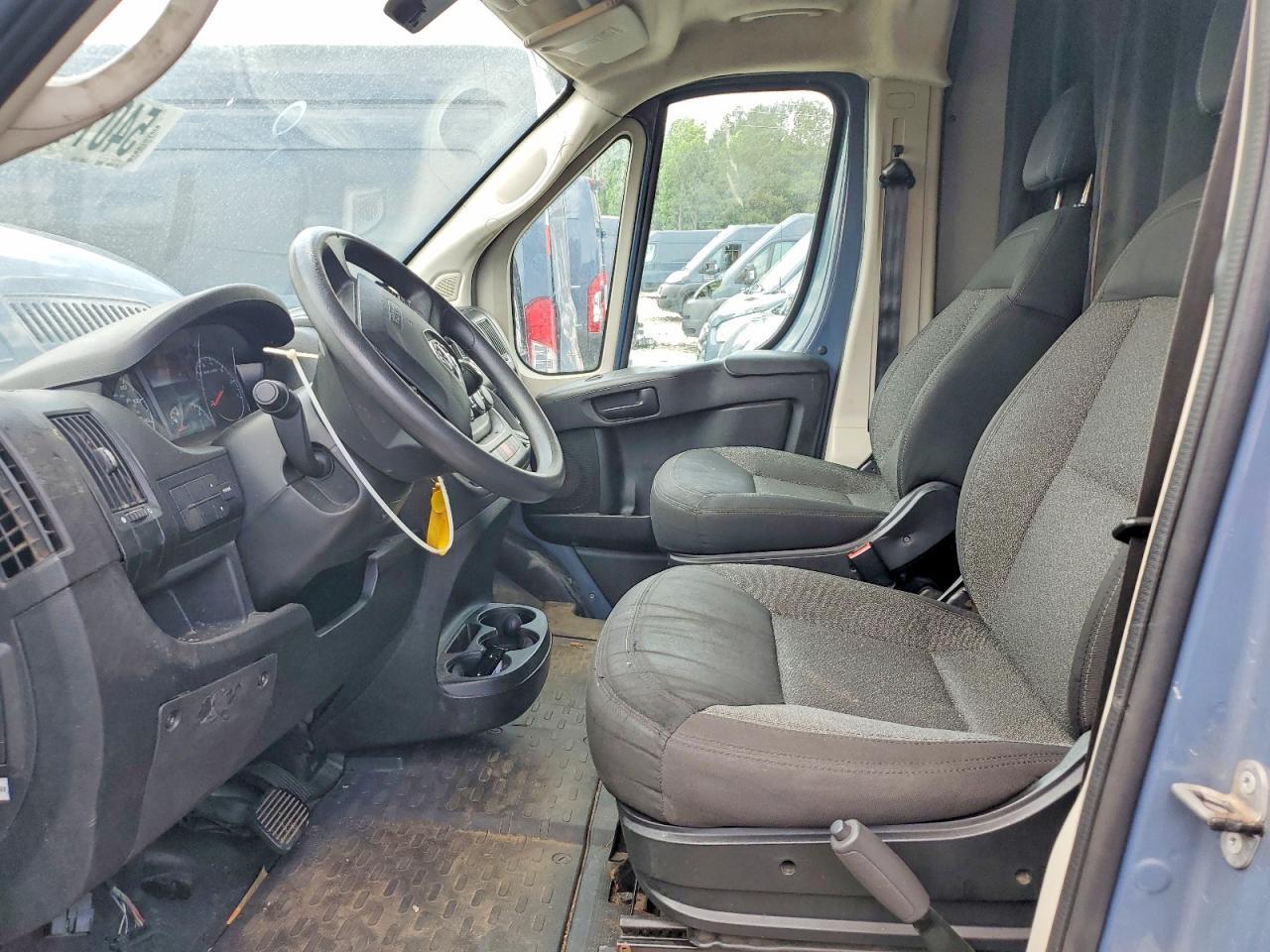 RAM PROMASTER 3500