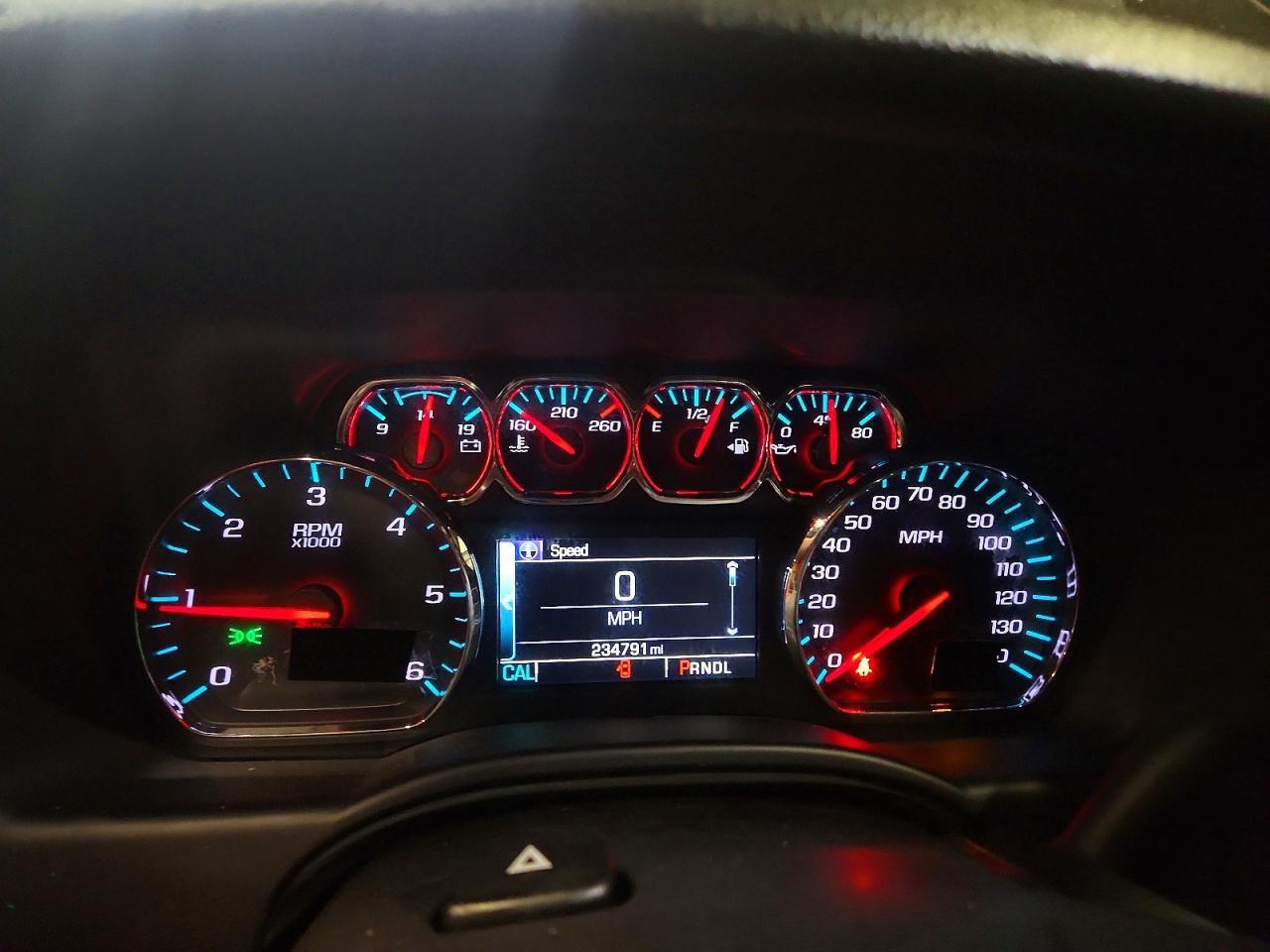 CHEVROLET SUBURBAN