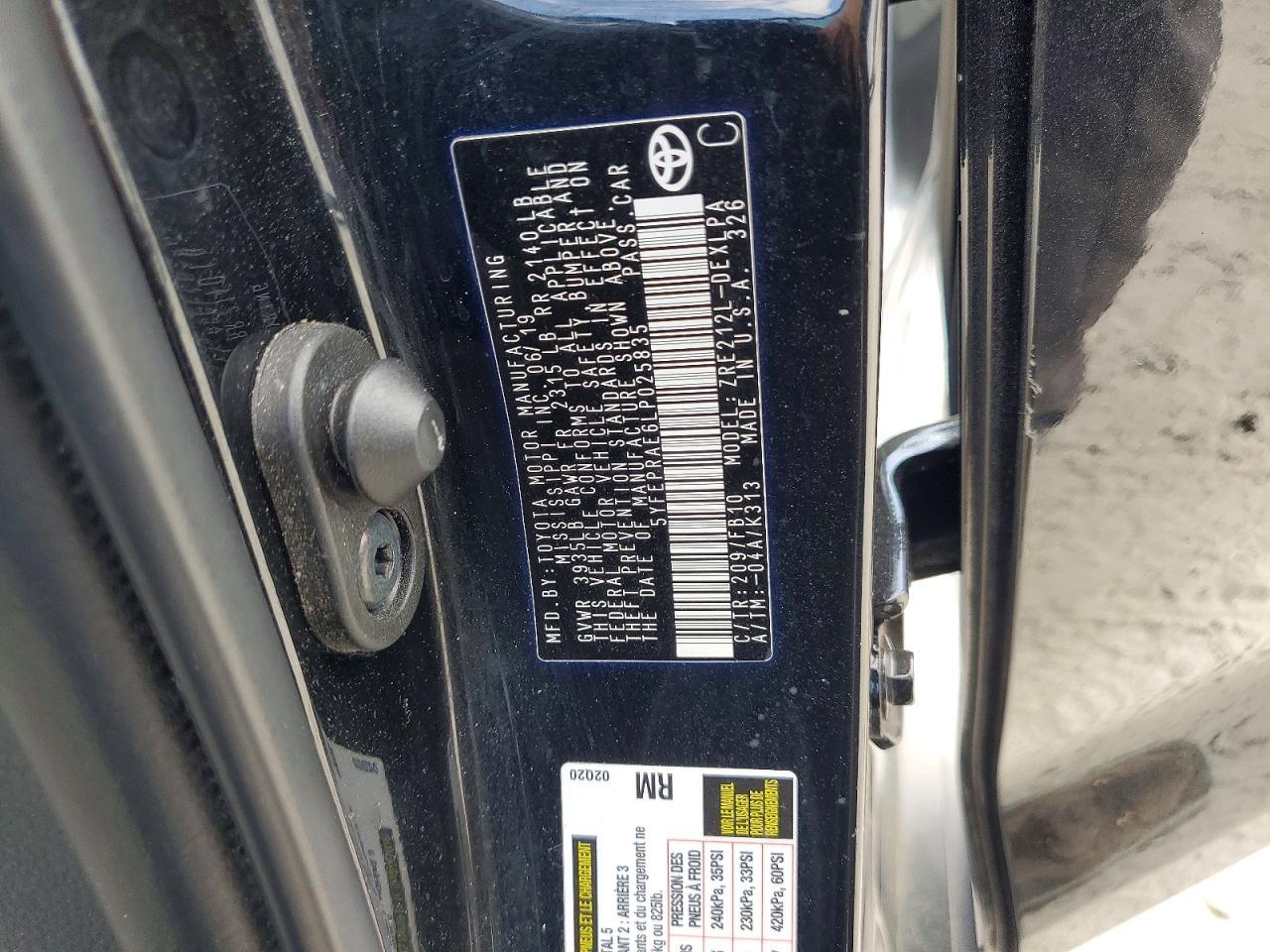 TOYOTA COROLLA