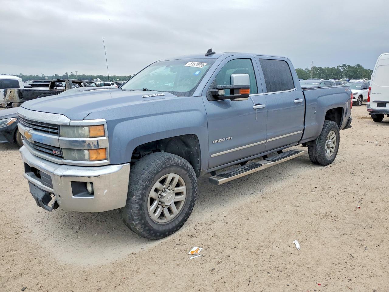 CHEVROLET SILVERADO