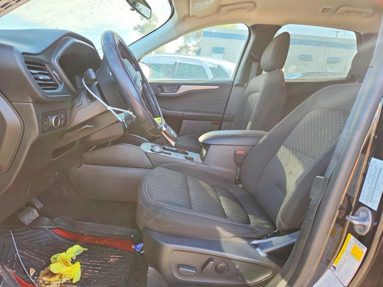 FORD ESCAPE