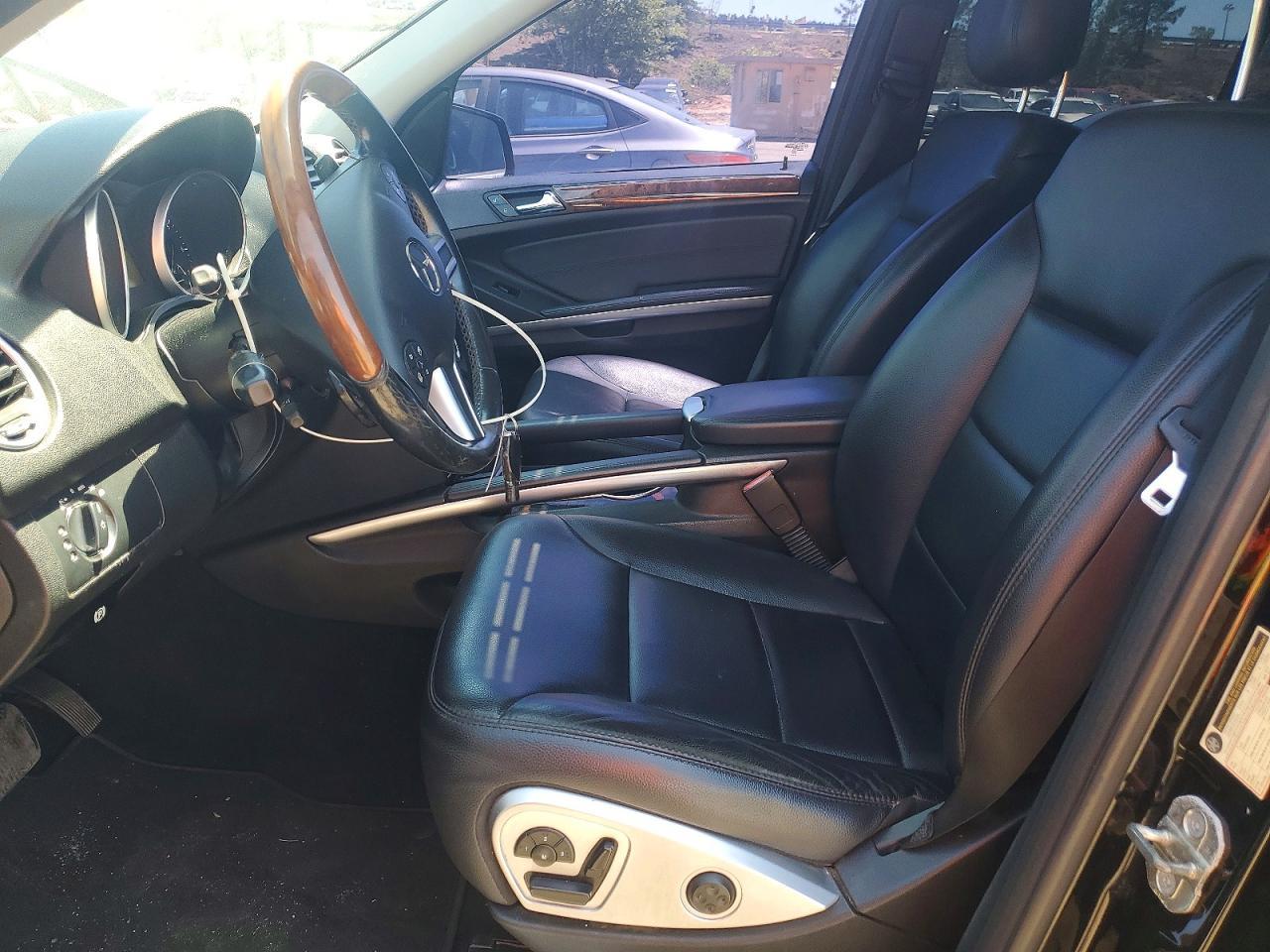 MERCEDES-BENZ M-CLASS