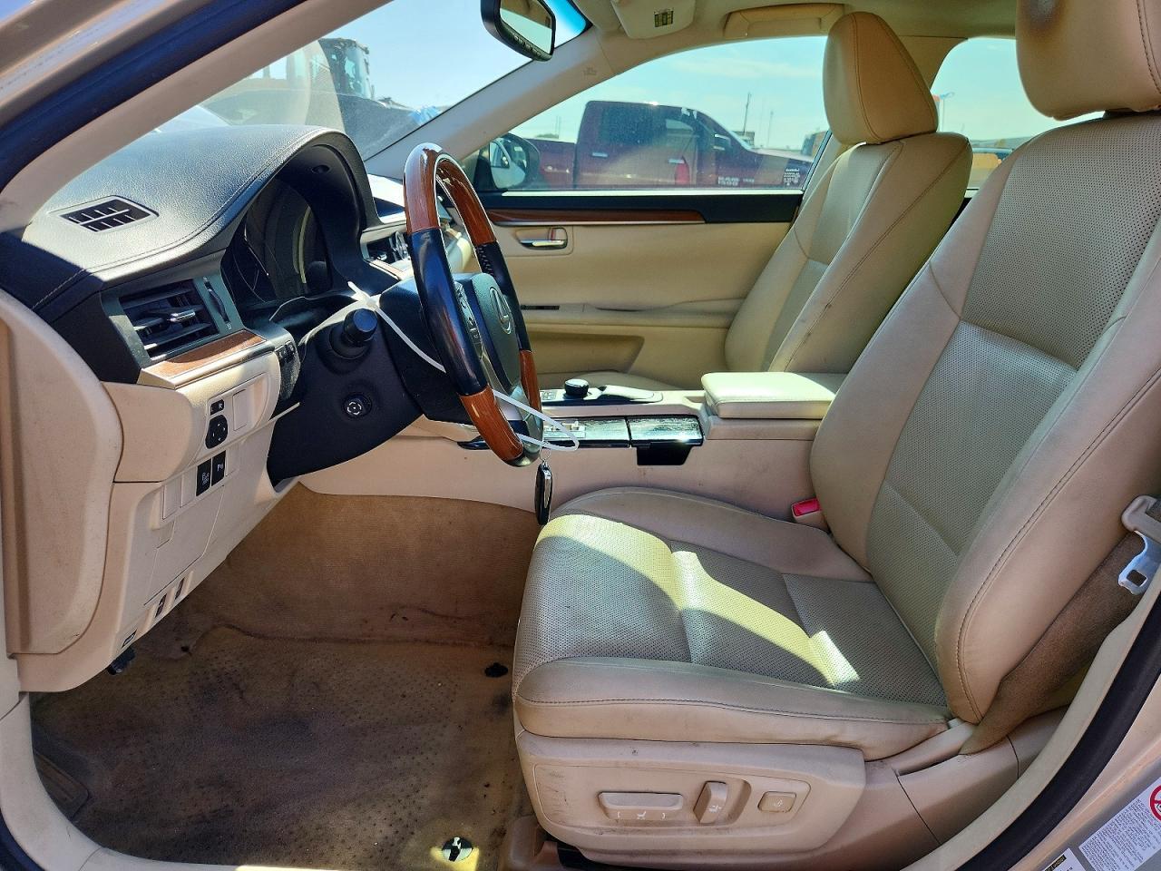 LEXUS ES 300H