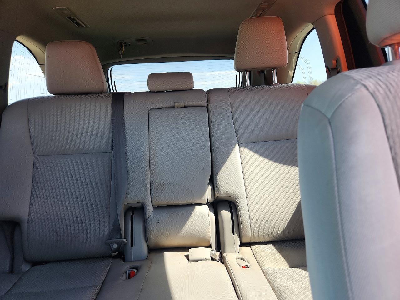 2017 TOYOTA HIGHLANDER — фото 10
