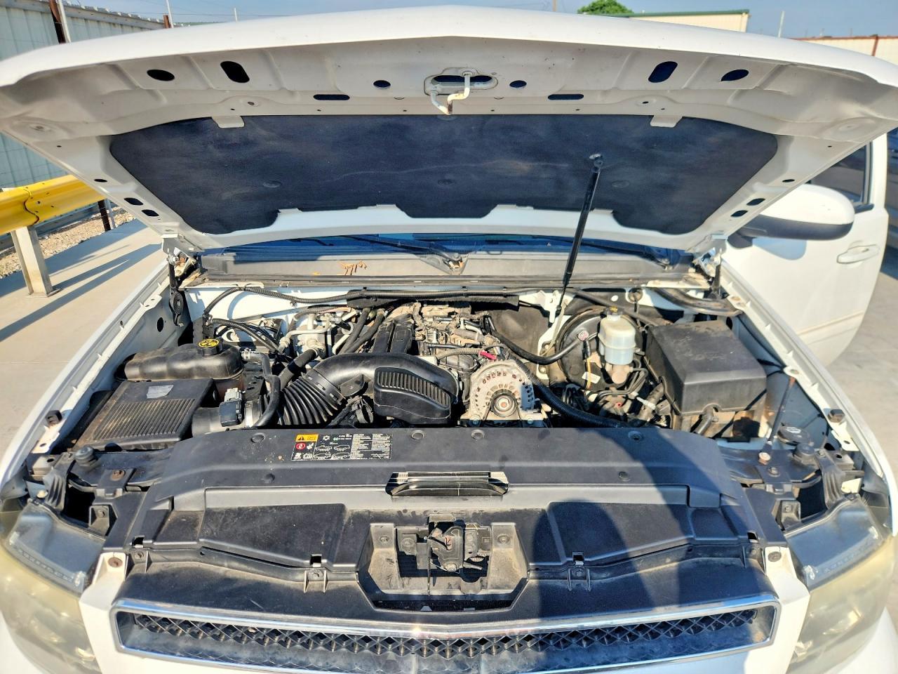 2014 CHEVROLET SUBURBAN — фото 12