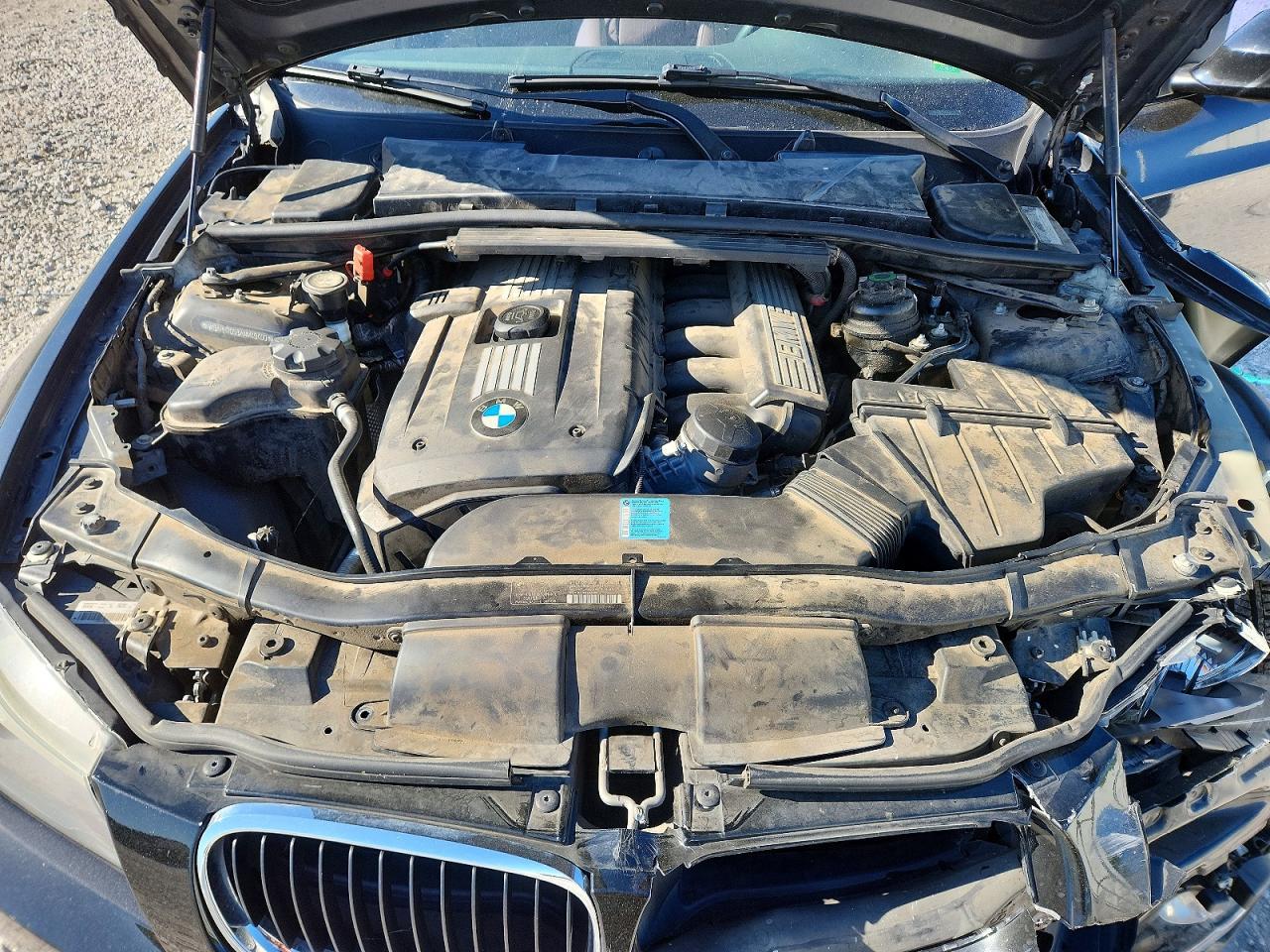 2010 BMW 3 SERIES — фото 11