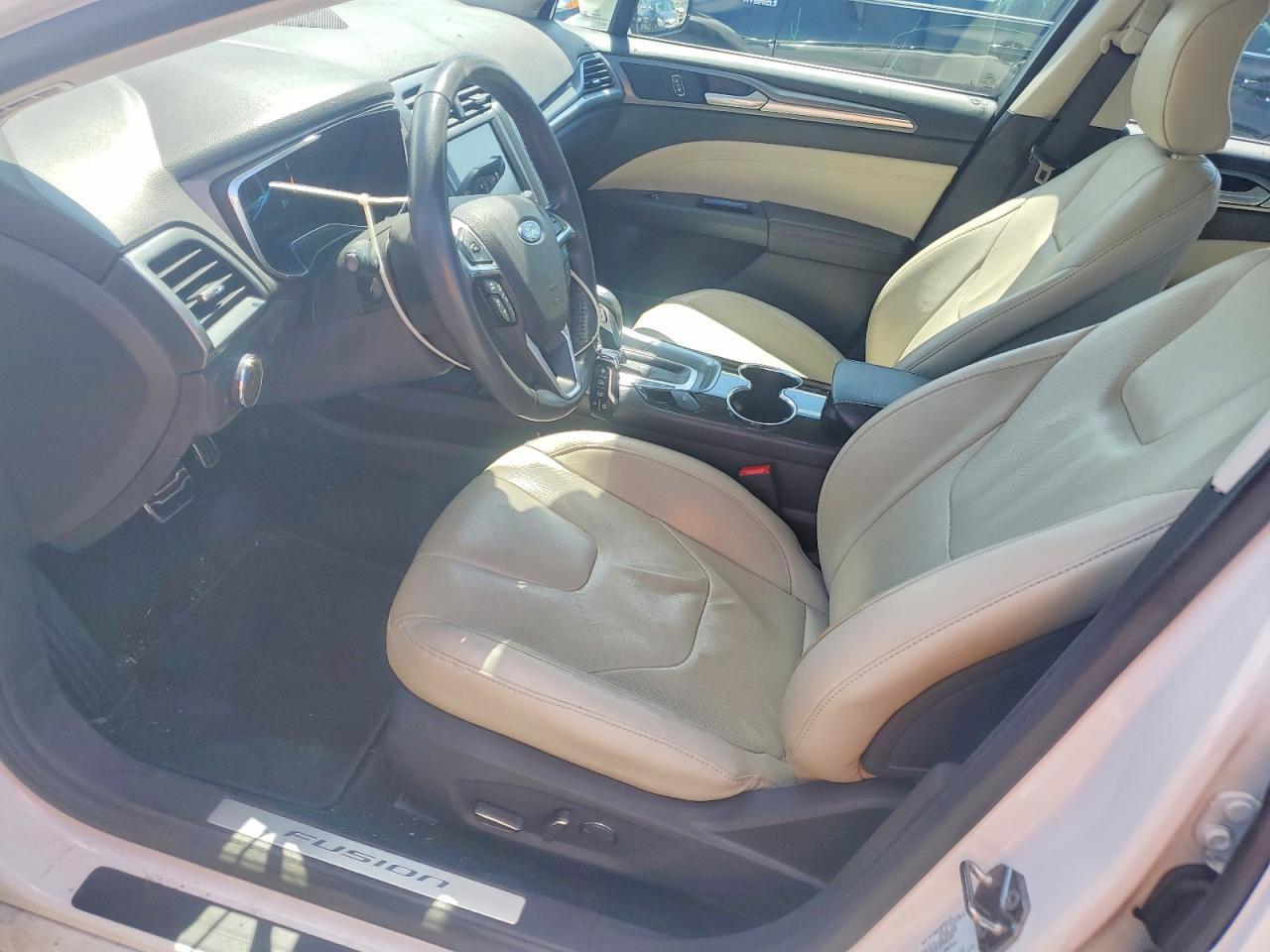FORD FUSION HYBRID