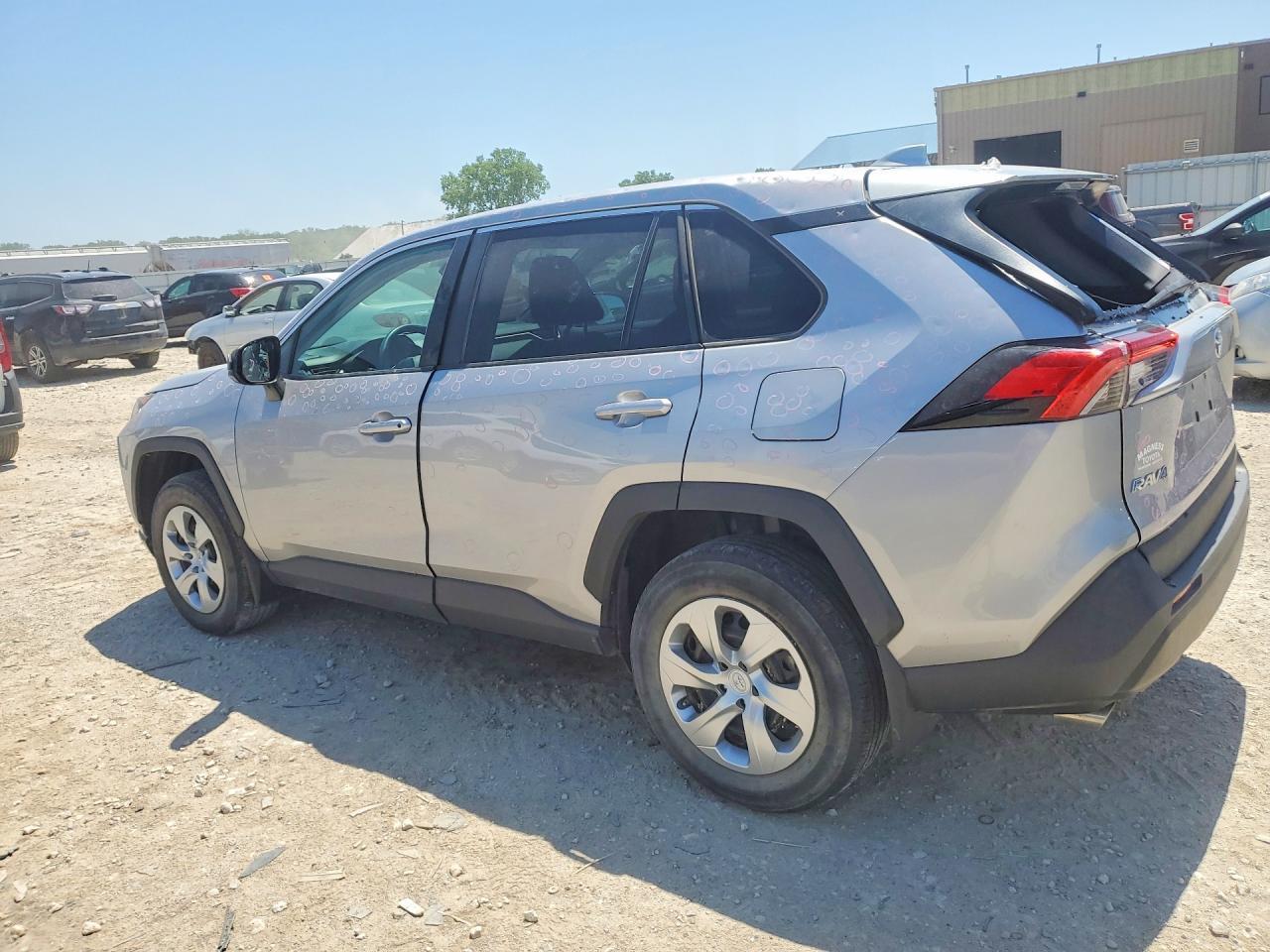 2022 TOYOTA RAV4 — фото 2