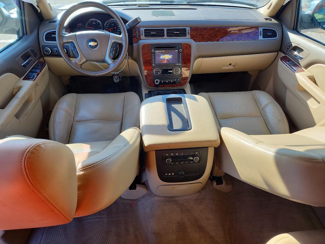CHEVROLET TAHOE