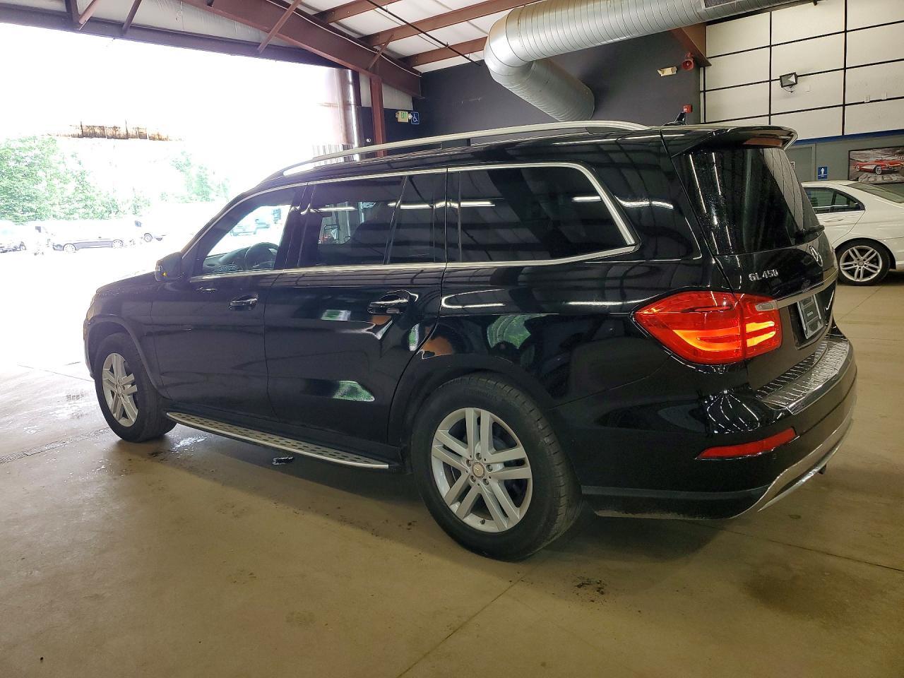 MERCEDES-BENZ GL-CLASS