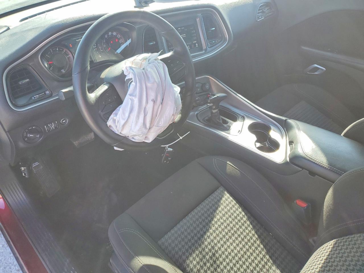 DODGE CHALLENGER