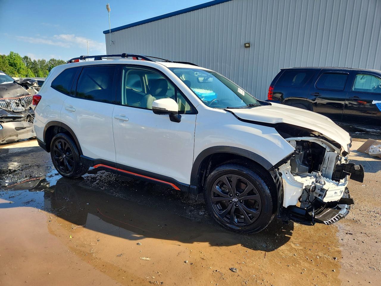 SUBARU FORESTER