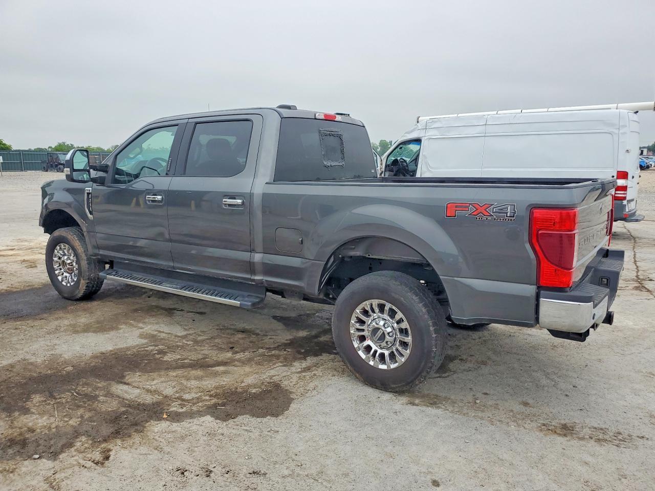 2020 FORD F-250 — фото 2