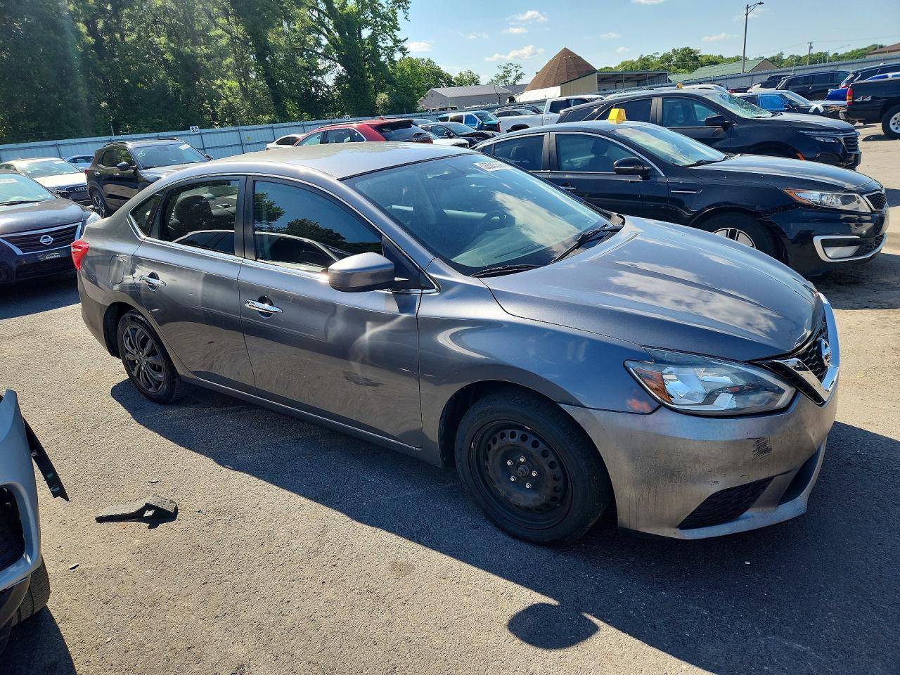 2017 NISSAN SENTRA — фото 4
