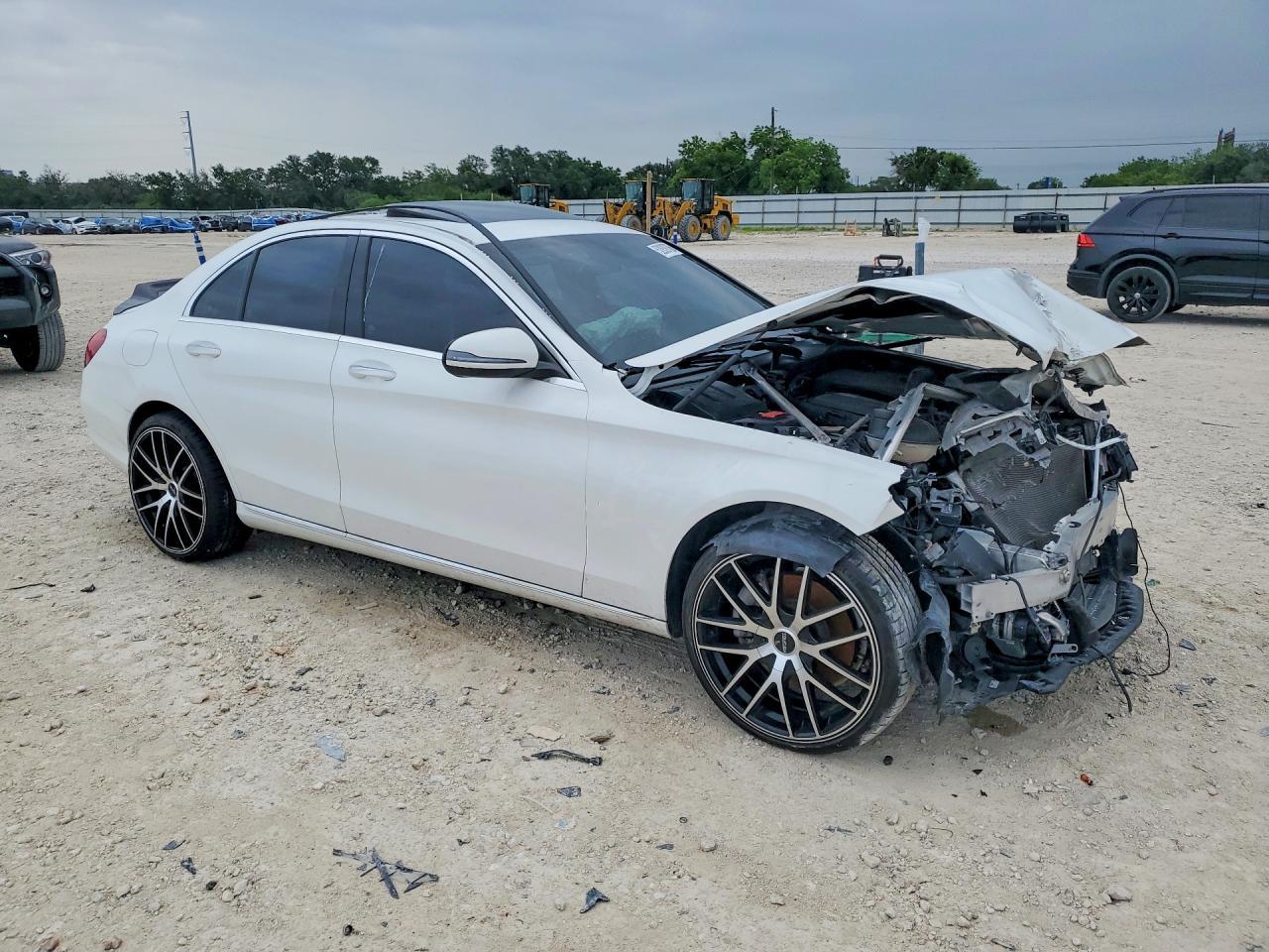 2018 MERCEDES-BENZ C-CLASS — фото 4