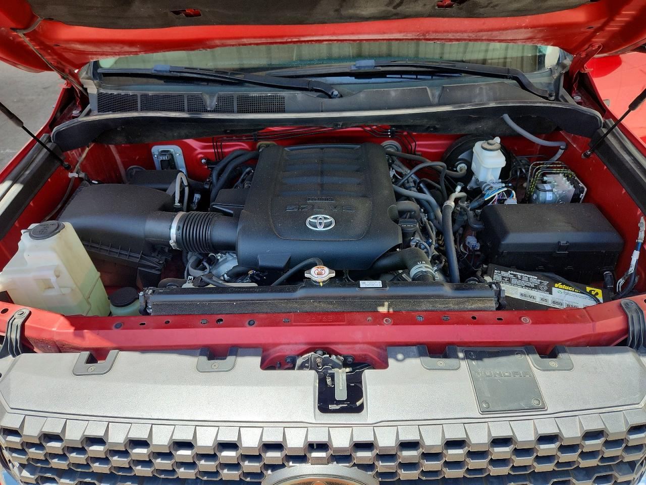 TOYOTA TUNDRA