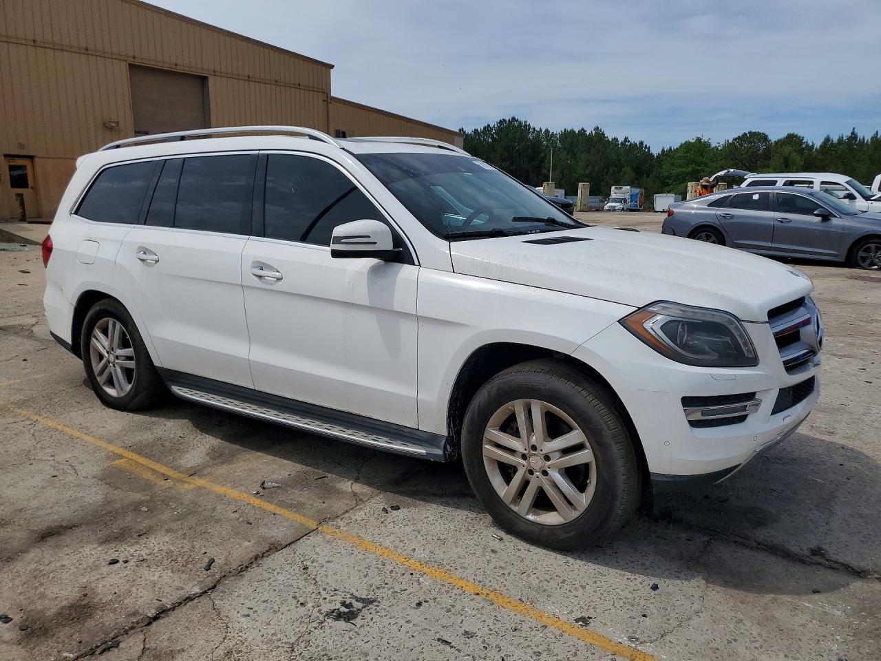 MERCEDES-BENZ GL-CLASS