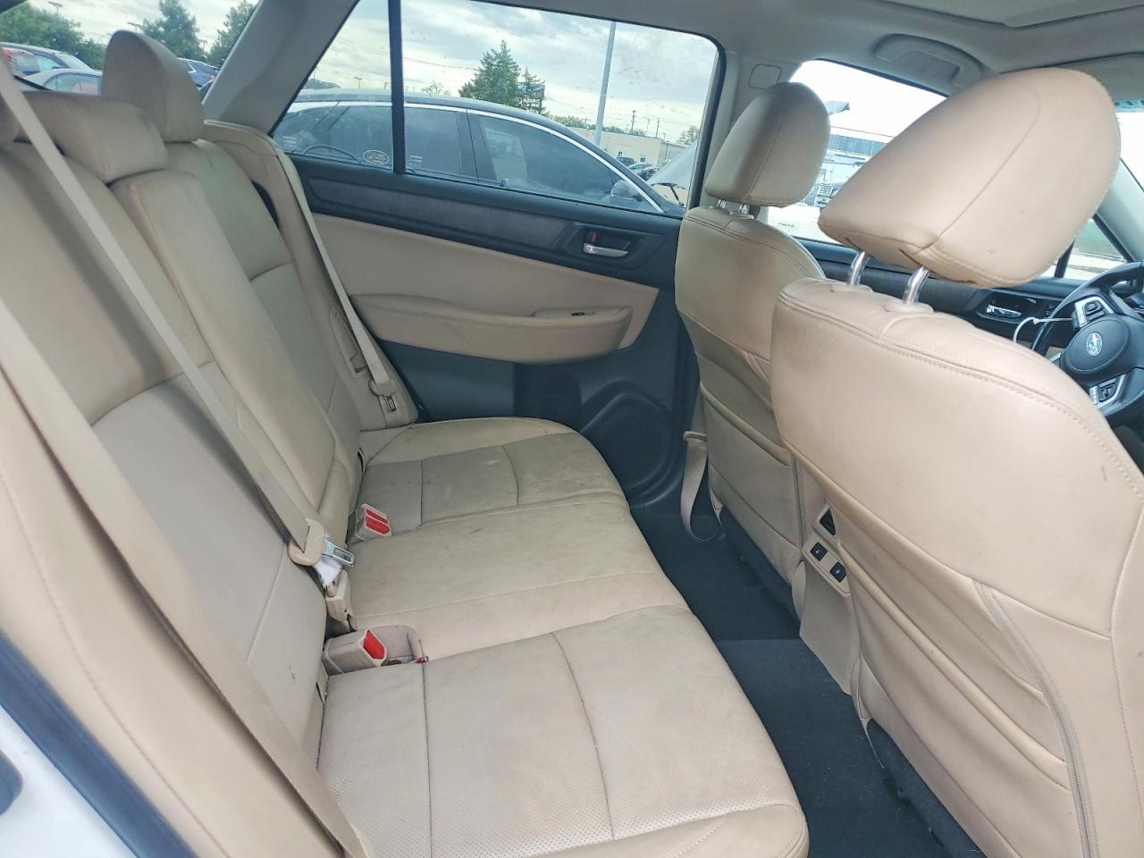 SUBARU OUTBACK
