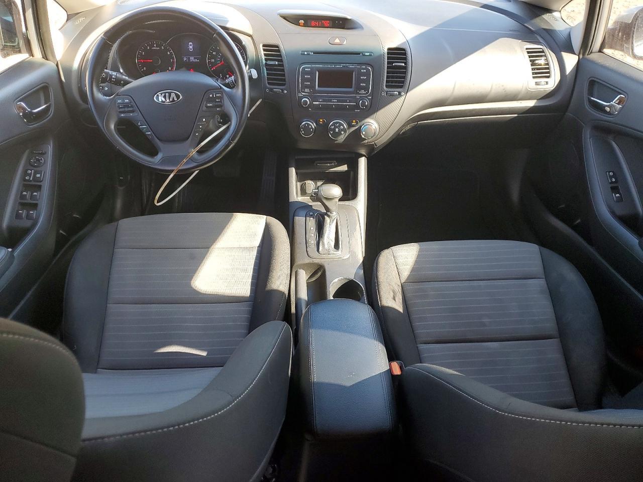 2015 KIA FORTE — фото 8