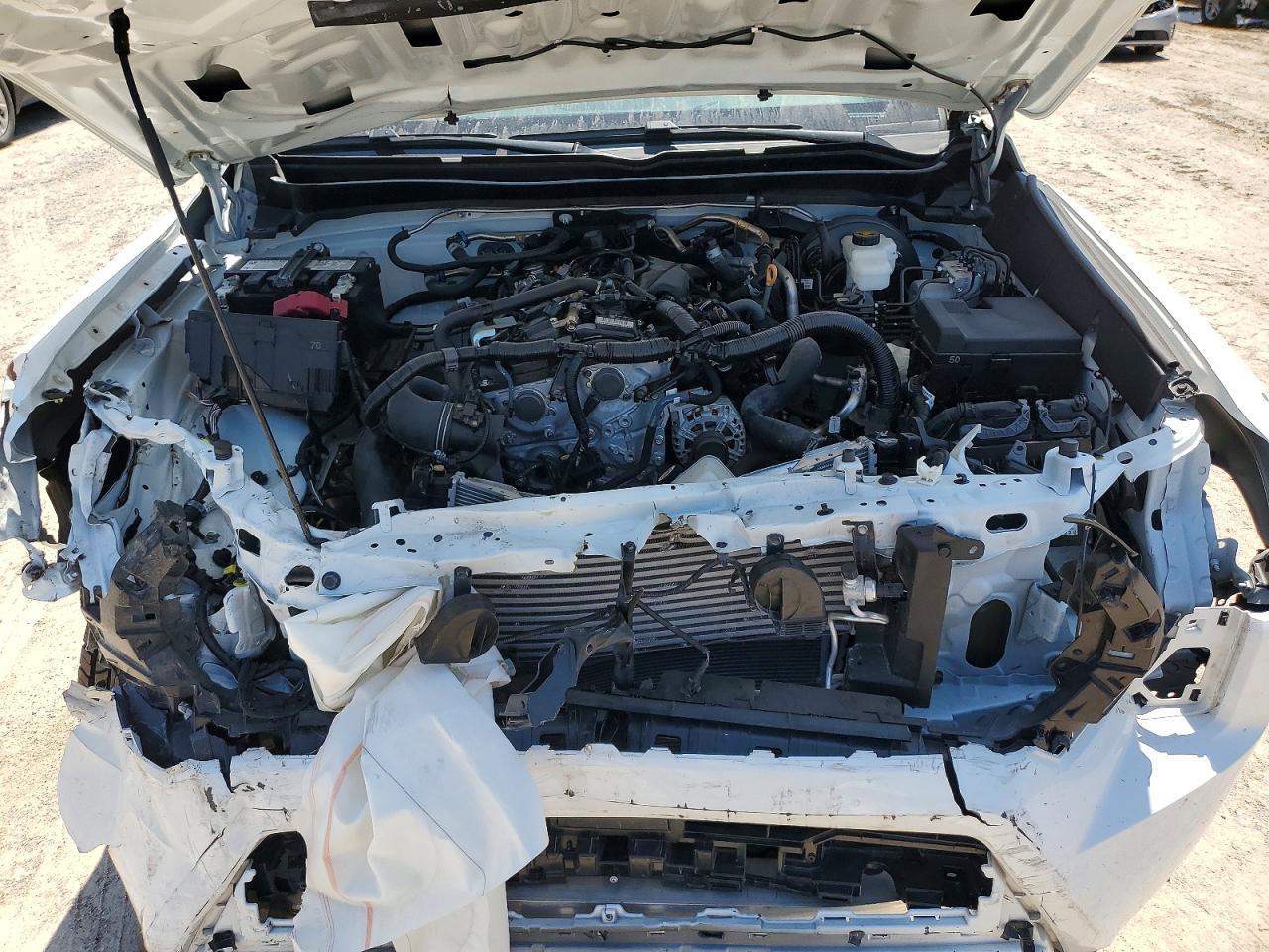 TOYOTA TACOMA