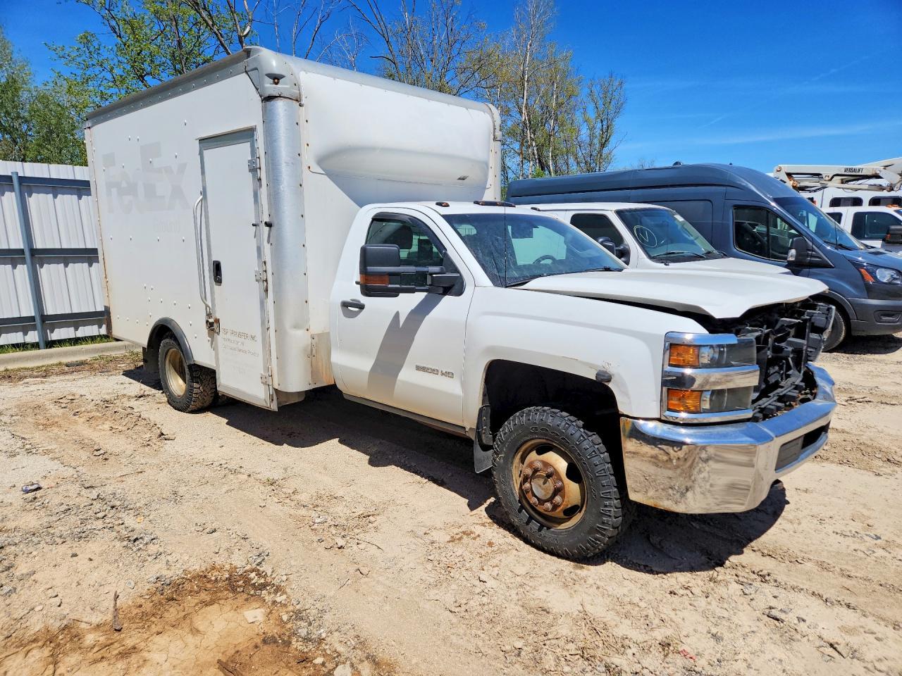 CHEVROLET SILVERADO