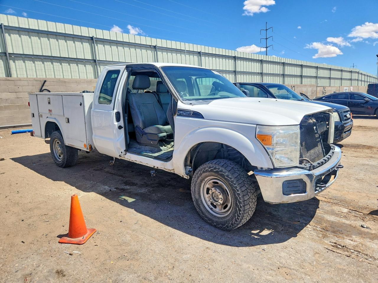 2014 FORD F-250 — фото 4