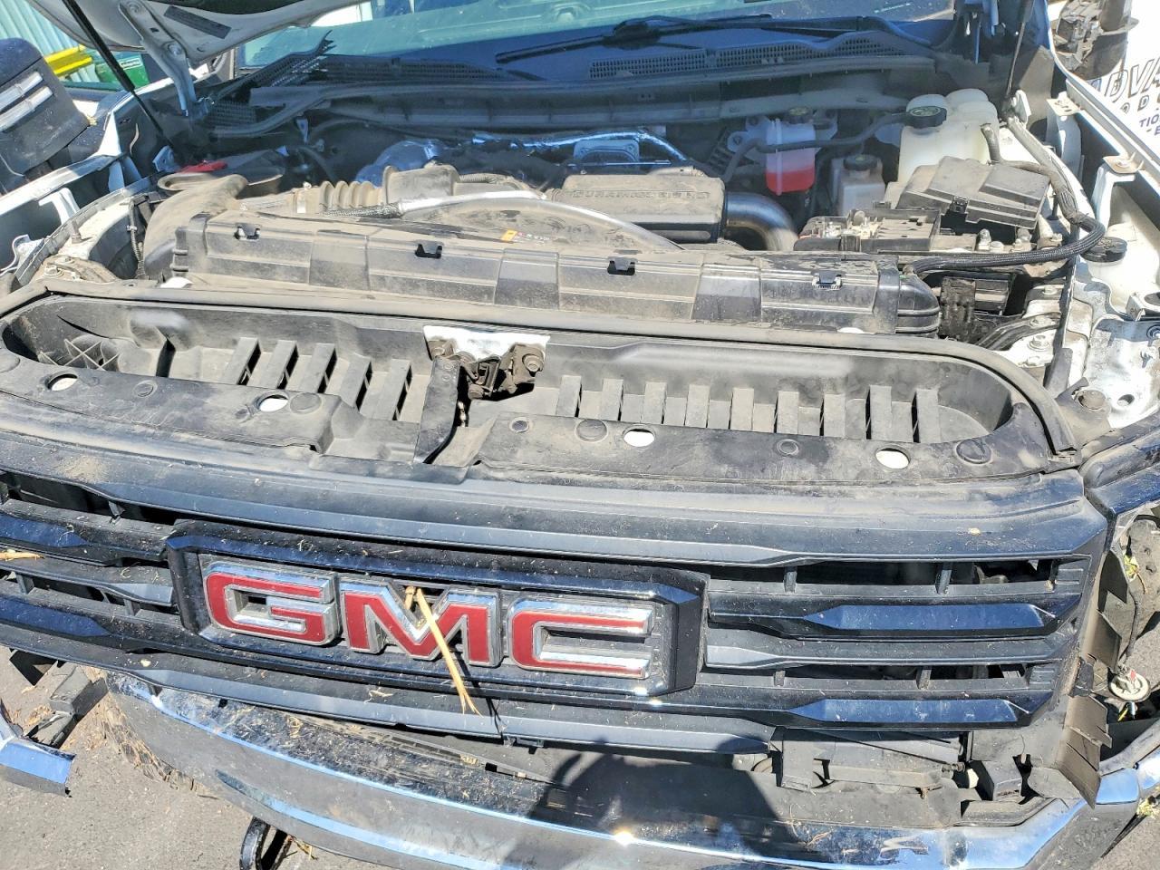 GMC SIERRA