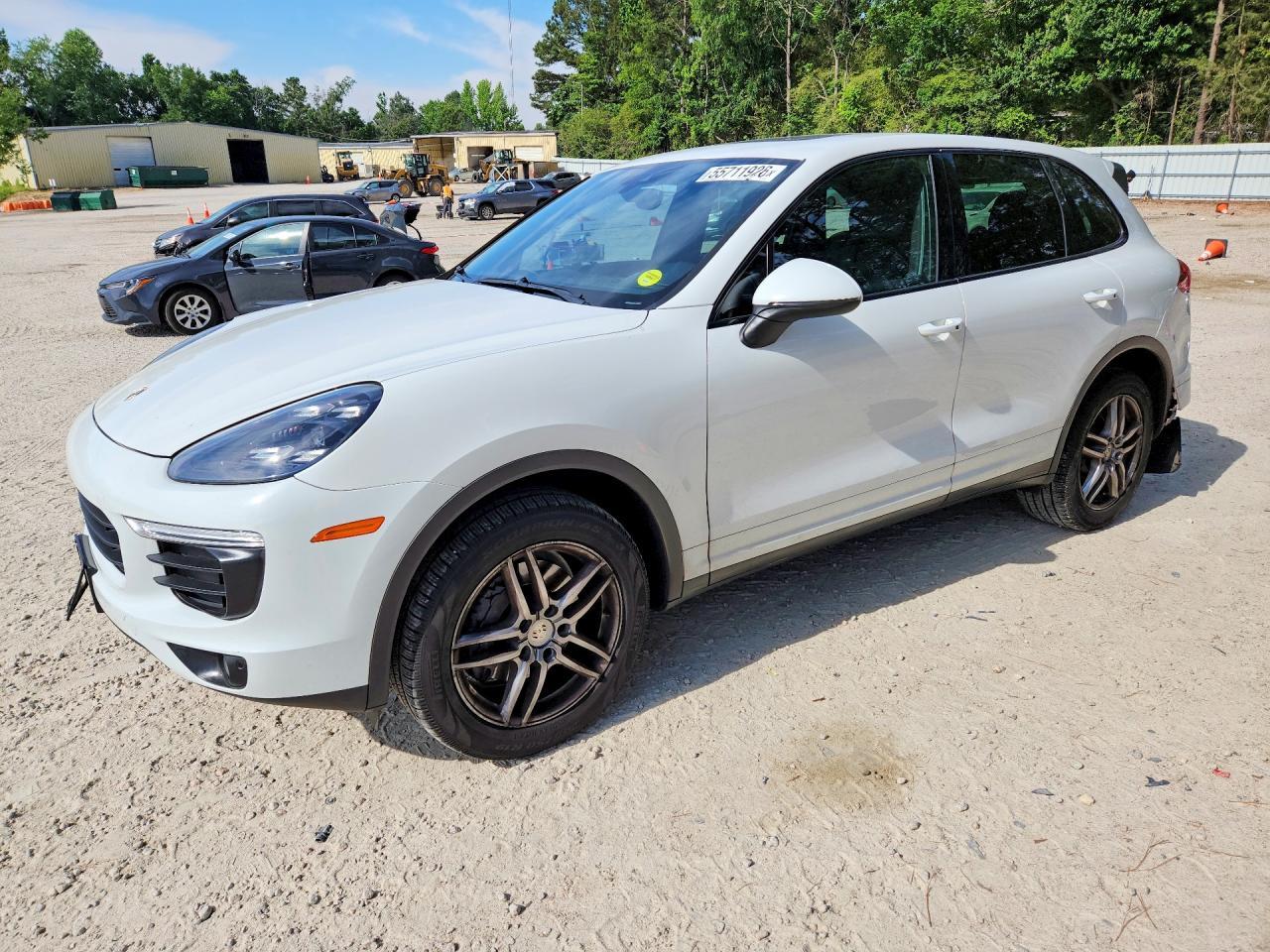 PORSCHE CAYENNE