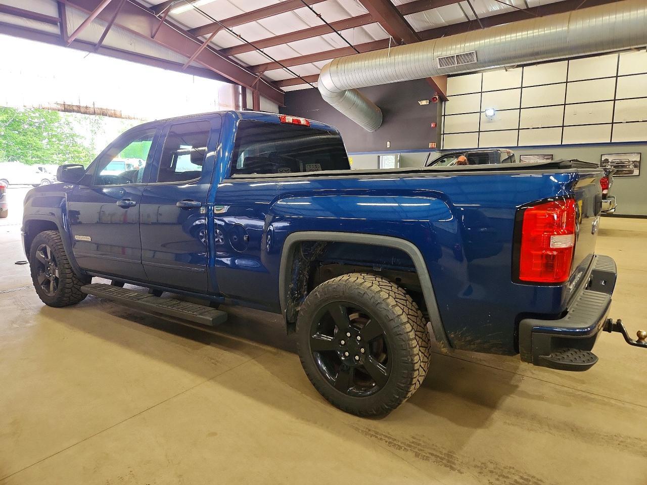 2019 GMC SIERRA — фото 2