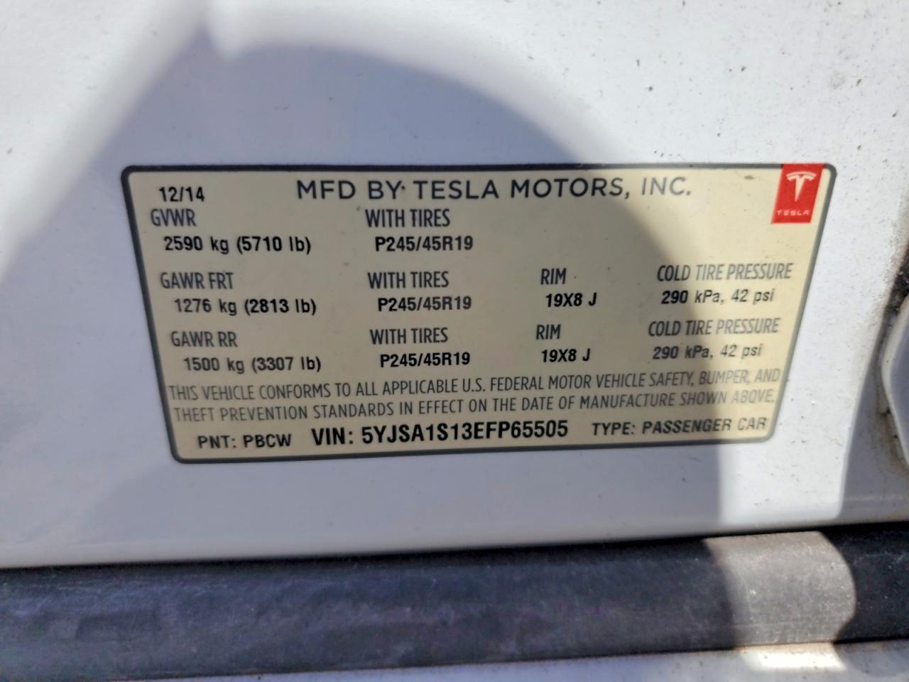 TESLA MODEL S