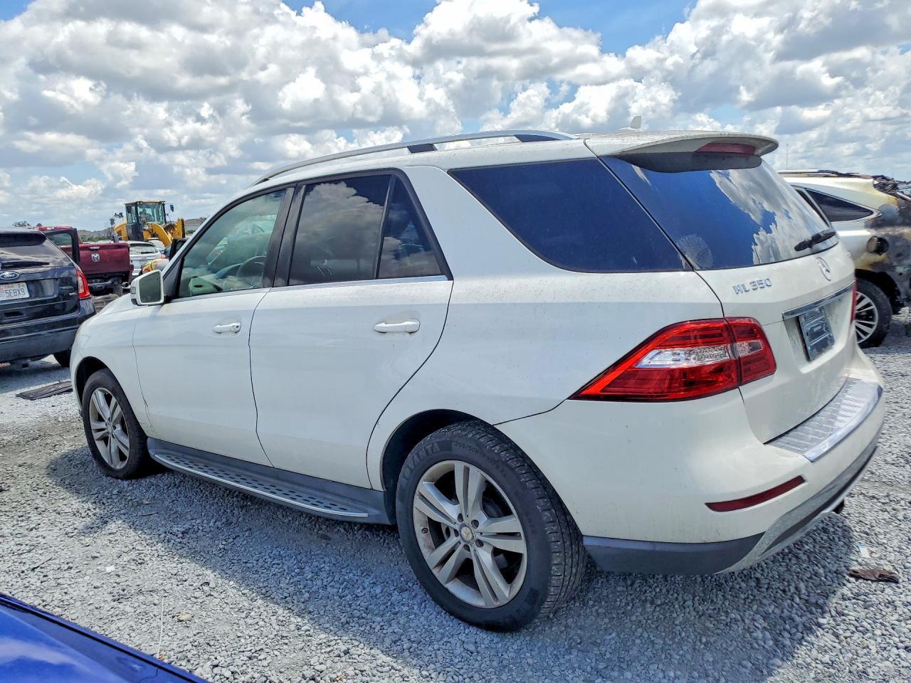 MERCEDES-BENZ M-CLASS