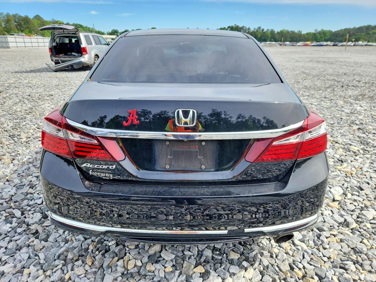 2017 HONDA ACCORD — фото 6