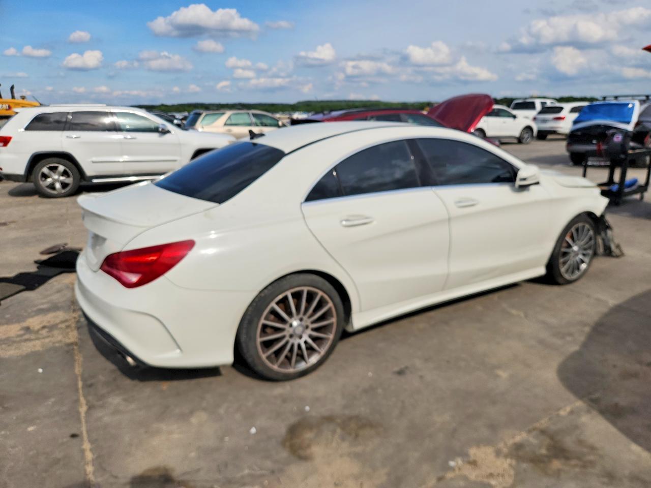 MERCEDES-BENZ CLA-CLASS