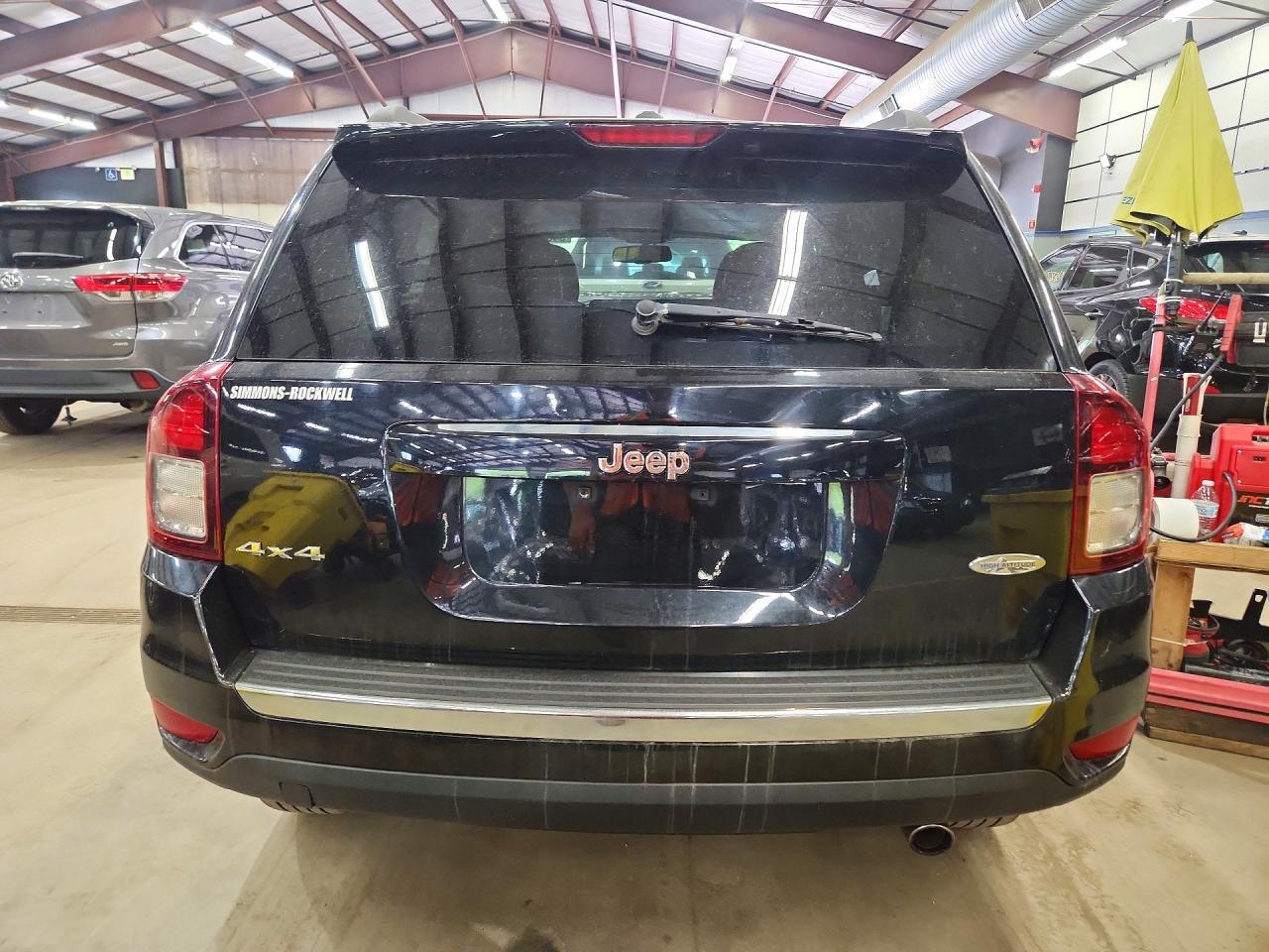 JEEP COMPASS