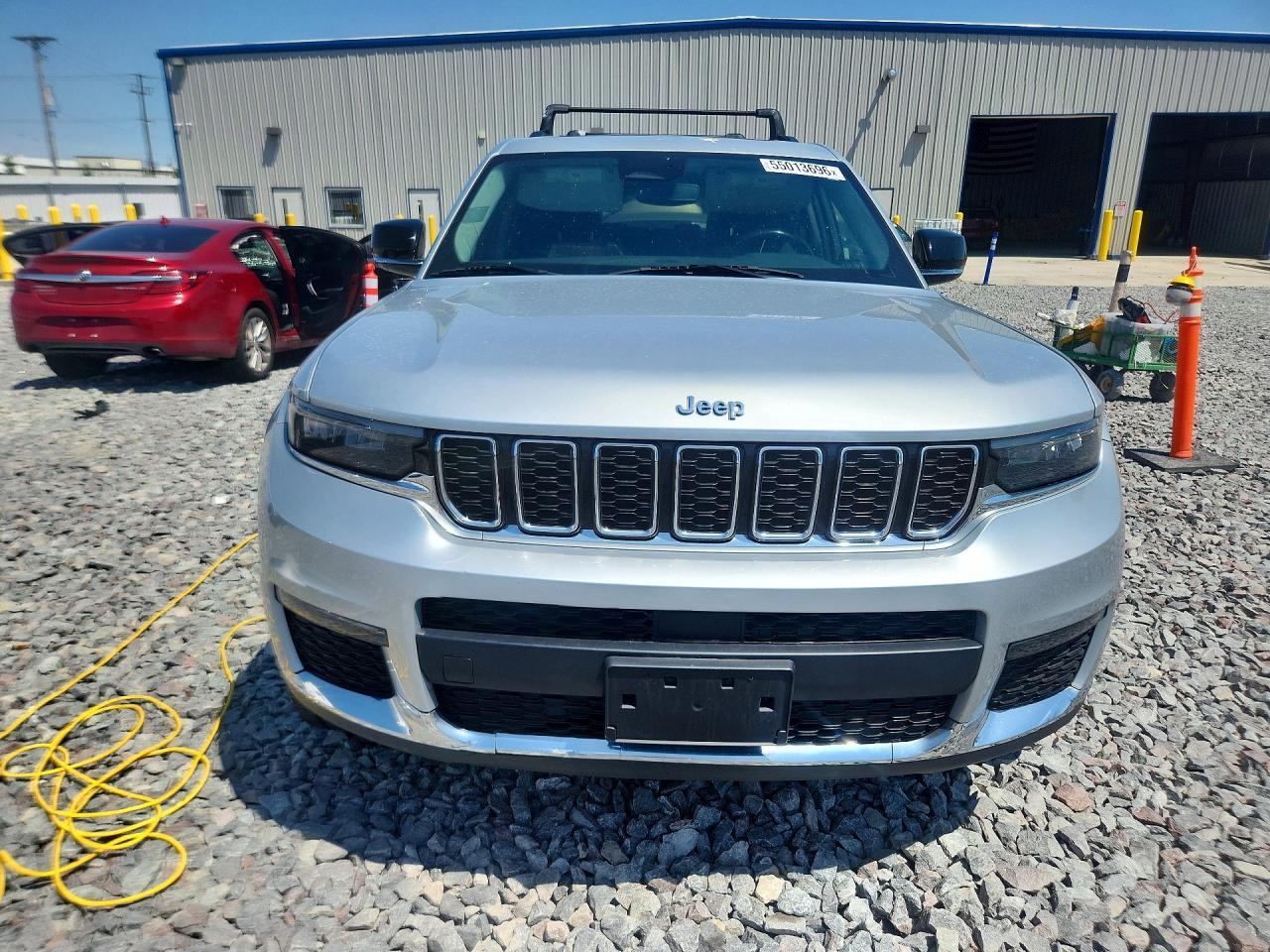 2021 JEEP GRAND CHEROKEE — фото 5