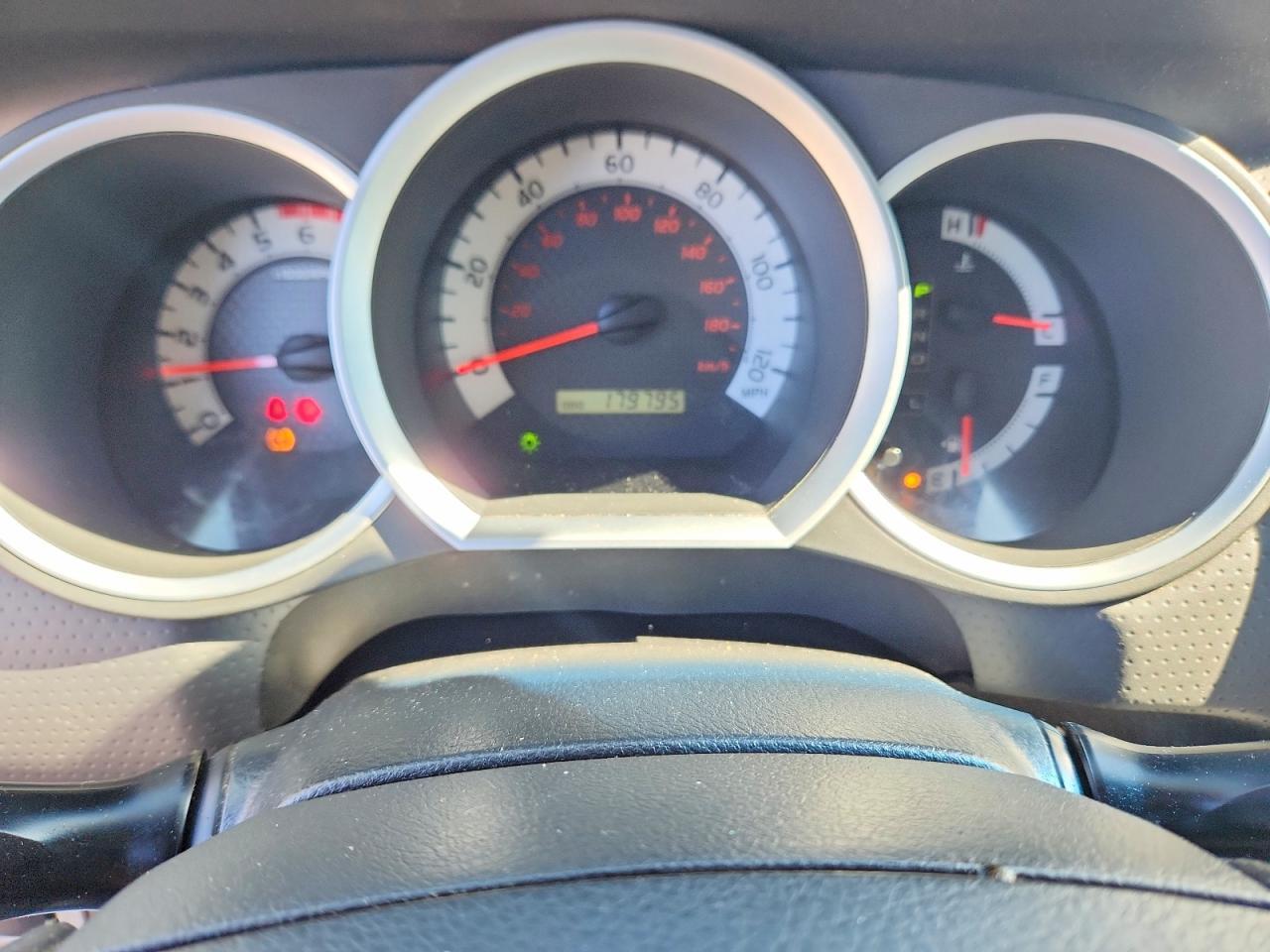 TOYOTA TACOMA