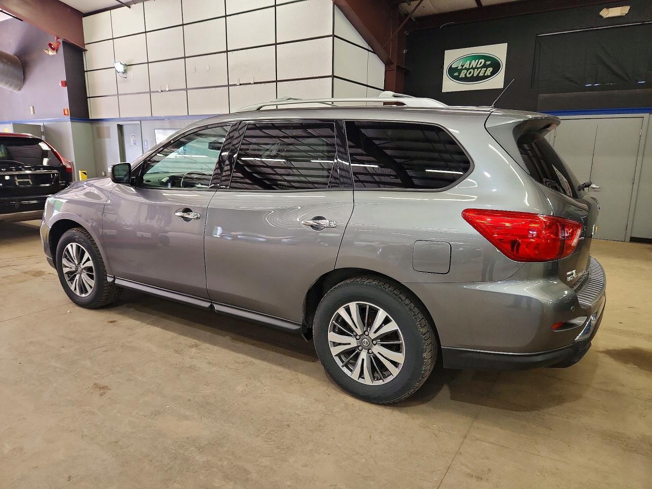 2018 NISSAN PATHFINDER — фото 2