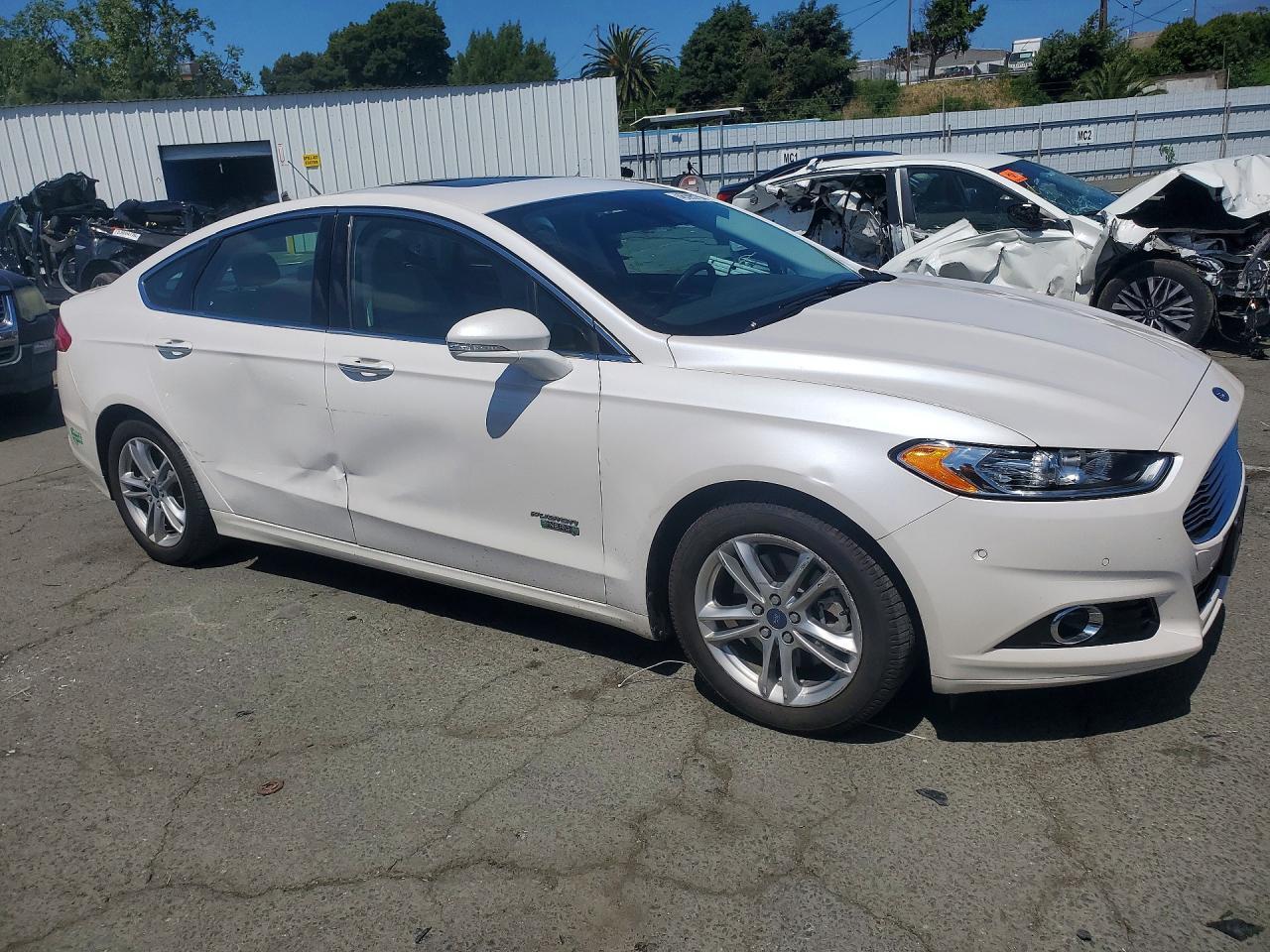 FORD FUSION HYBRID