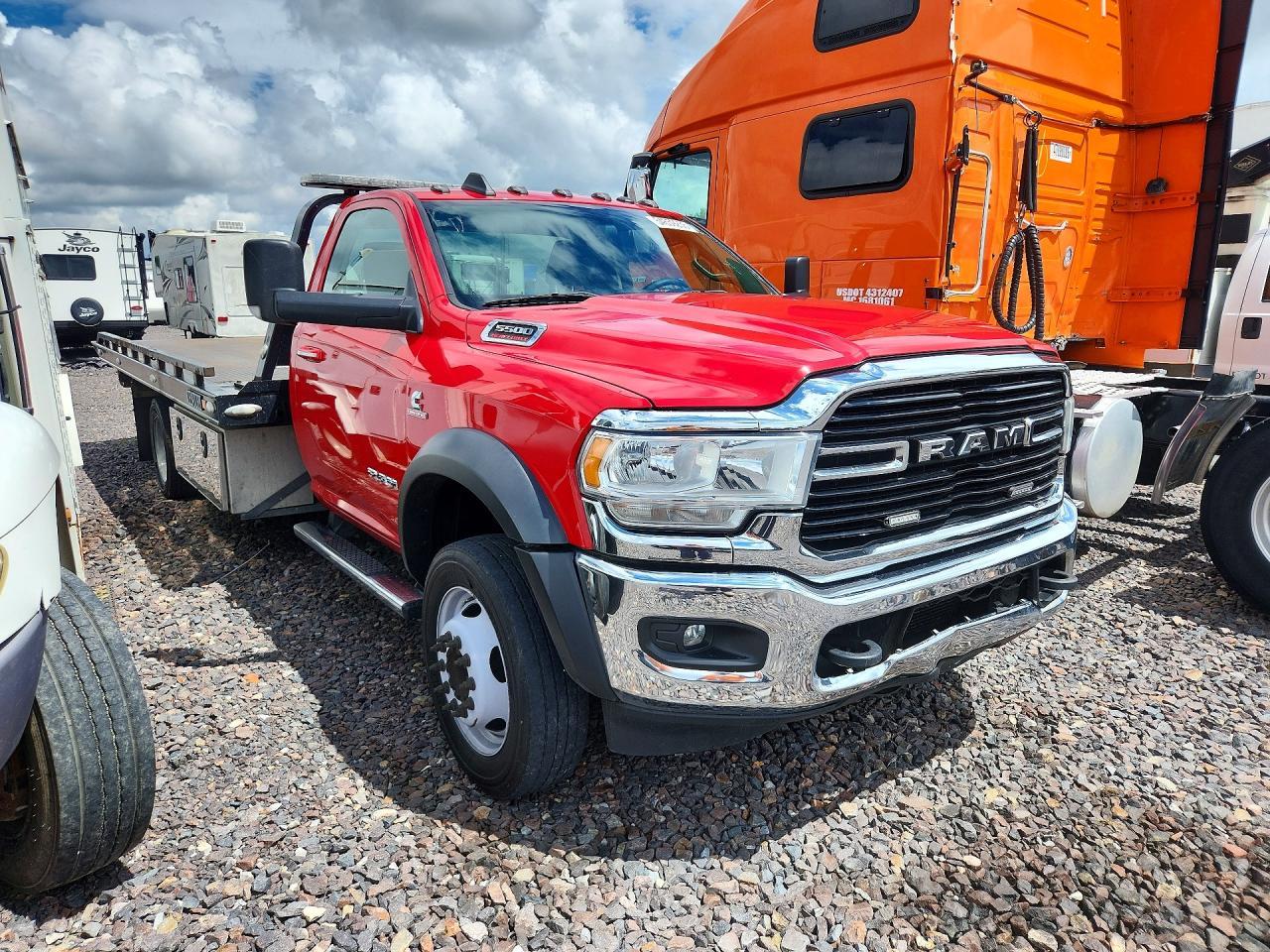 2019 RAM 5500 — фото 4