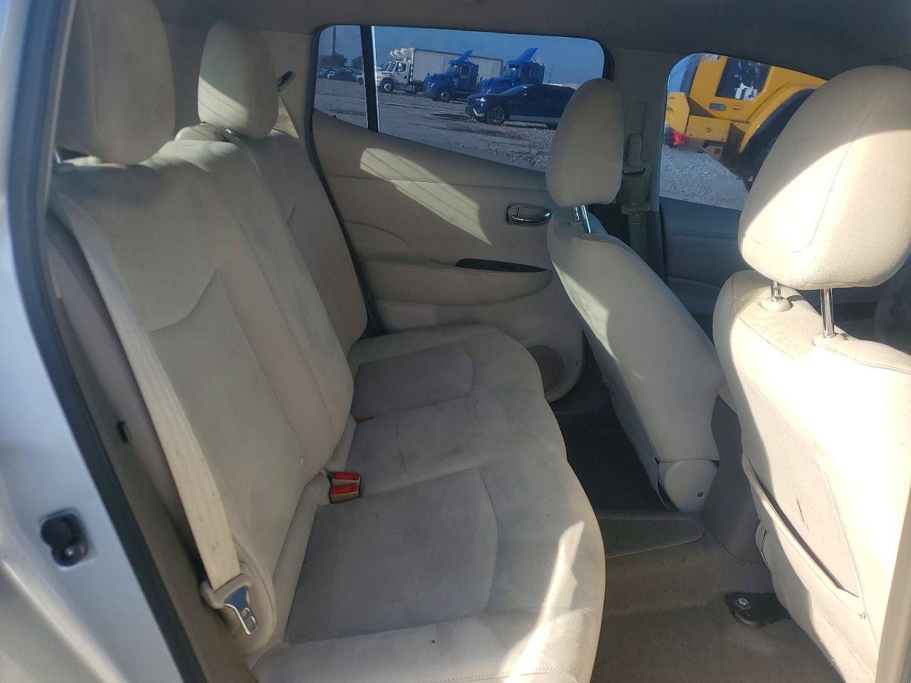 2012 NISSAN LEAF — фото 10