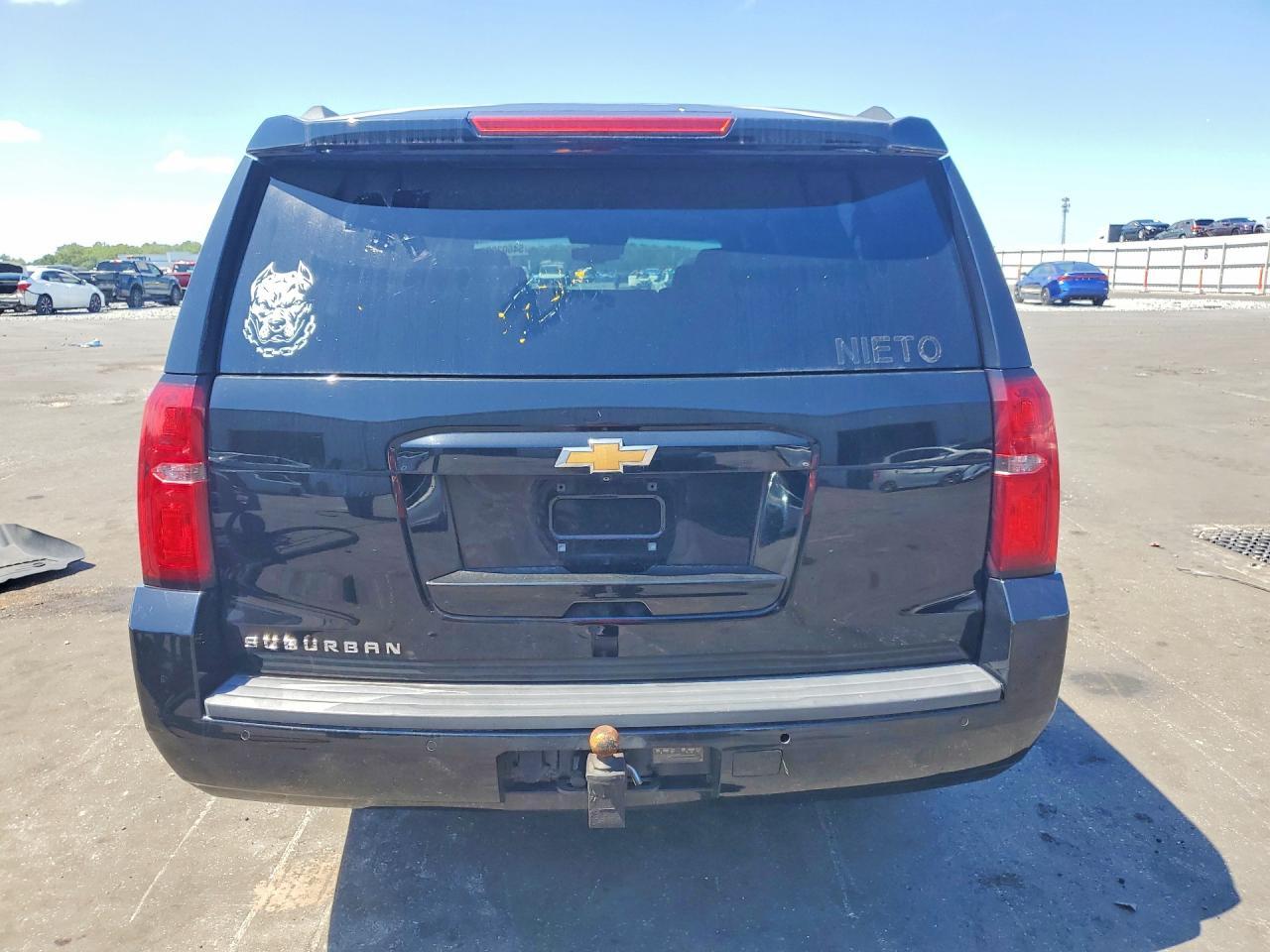 CHEVROLET SUBURBAN