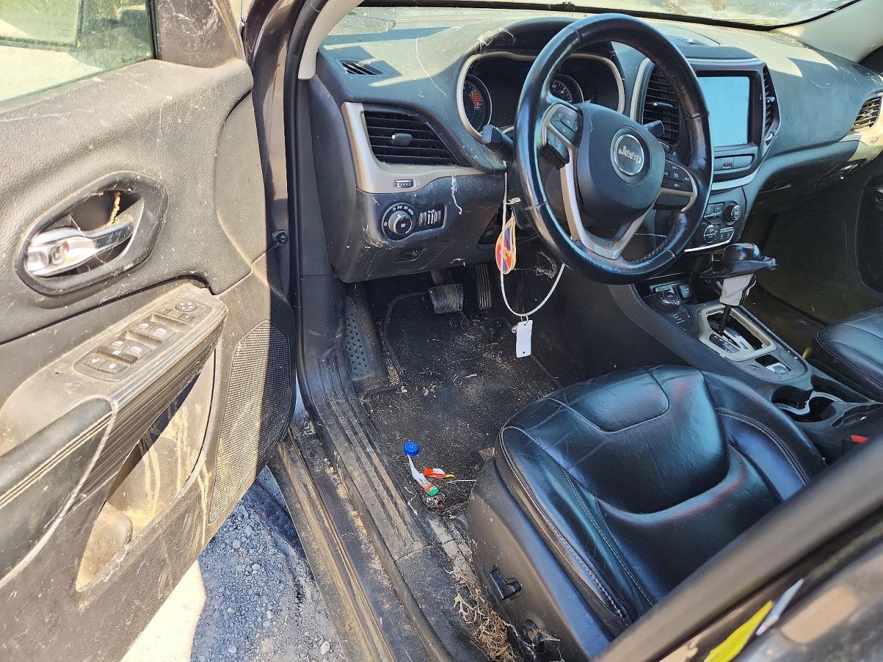 JEEP CHEROKEE