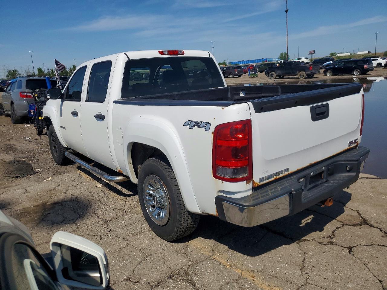 GMC SIERRA