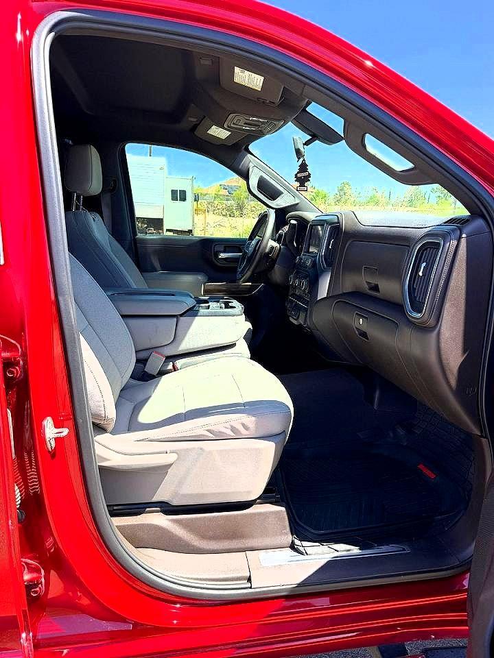 CHEVROLET SILVERADO