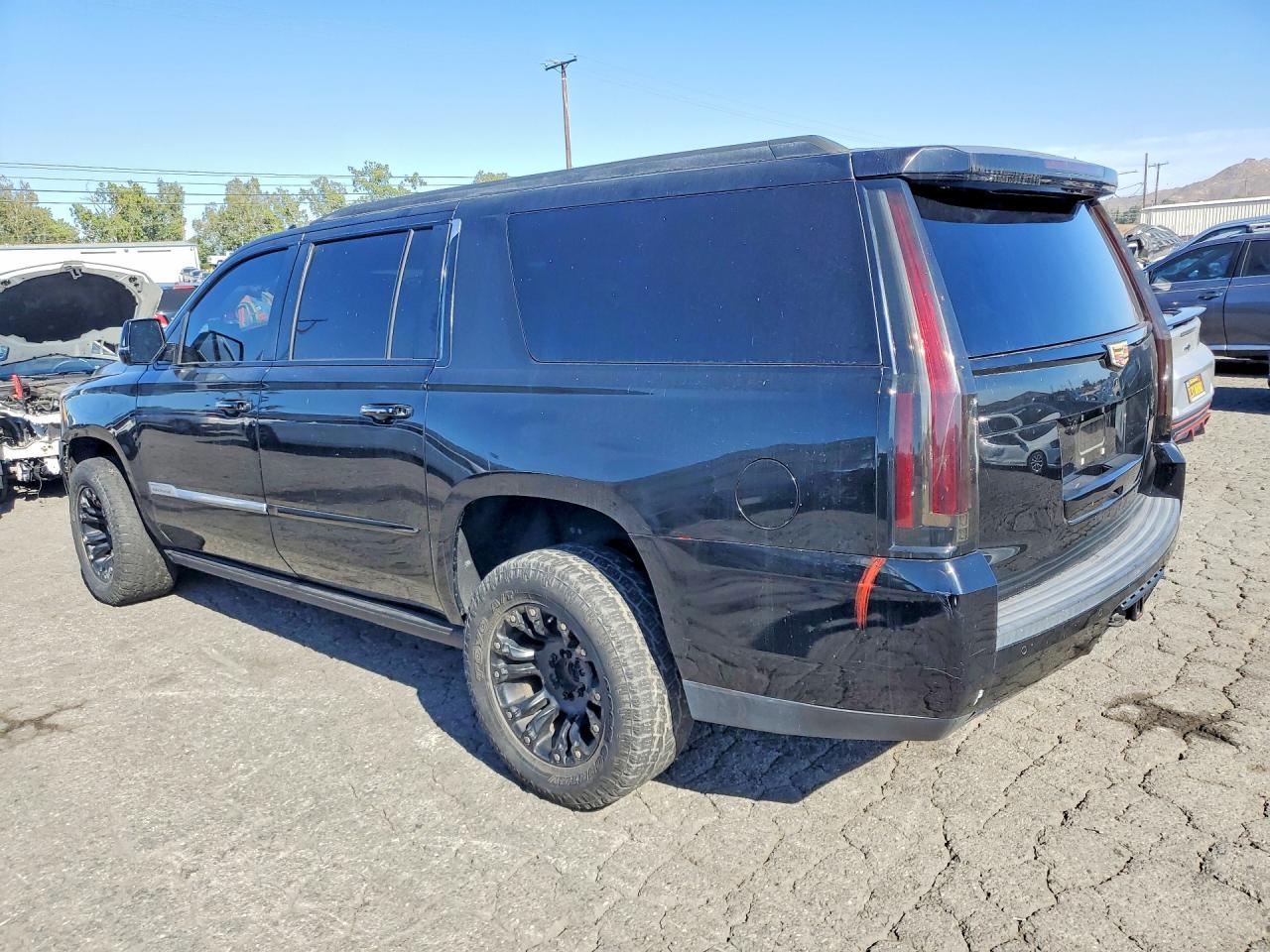 CADILLAC ESCALADE